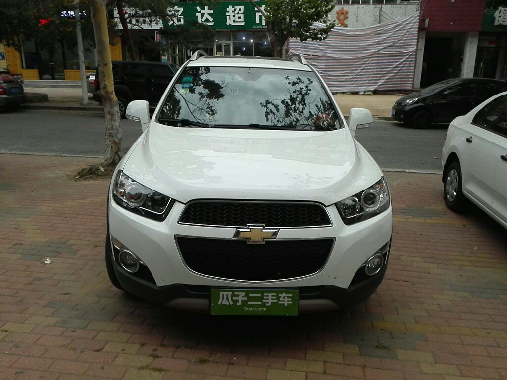 Used Chevrolet Captiva 2012 2.4L 4x4 Flagship Edition 7 Seats