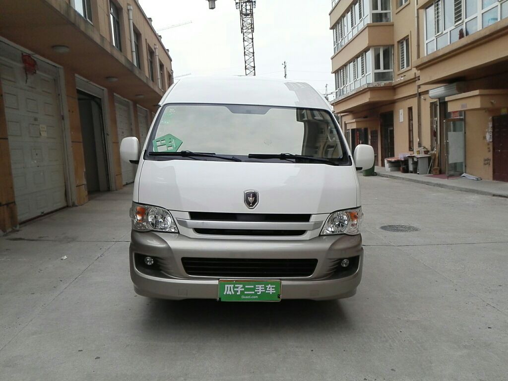 Used Jinbei Hiace 2013 2.5T Da Hai Shi W National Games Commemorative Luxury Edition
