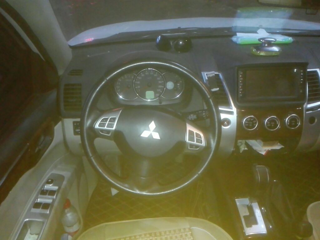 Used Mitsubishi Pajero Sport 2013 3.0L Automatic 4x4 Flagship Edition
