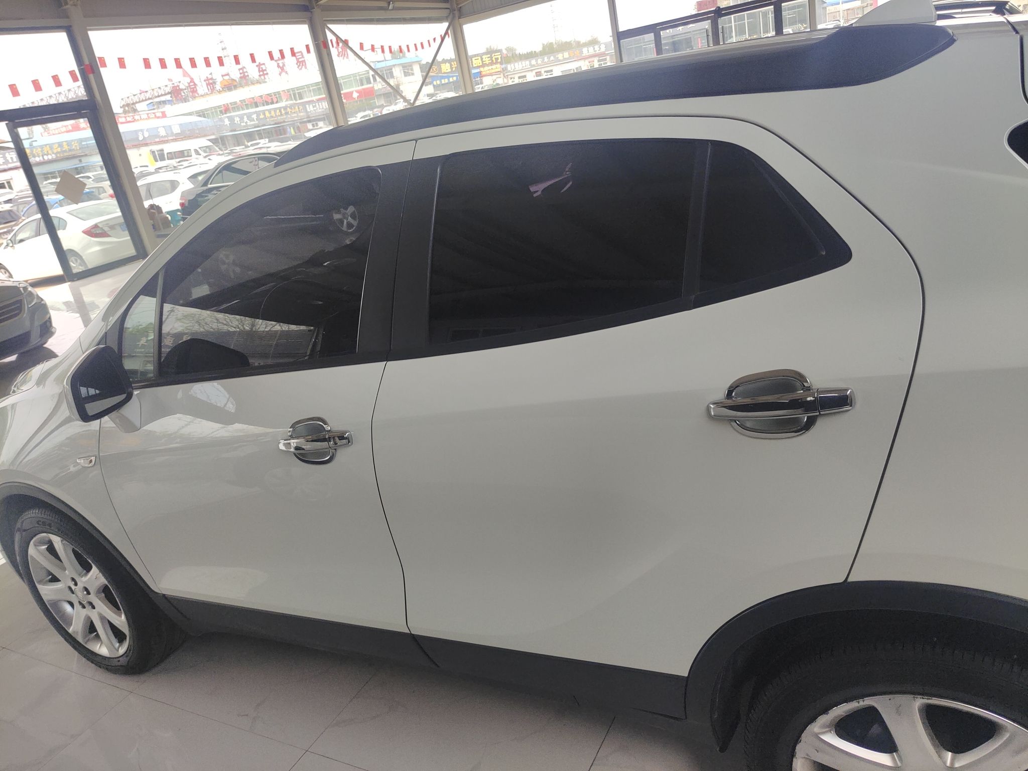 Used Buick Encore 2015 1.4T Automatic Two-Wheel Drive Urban Elite Version