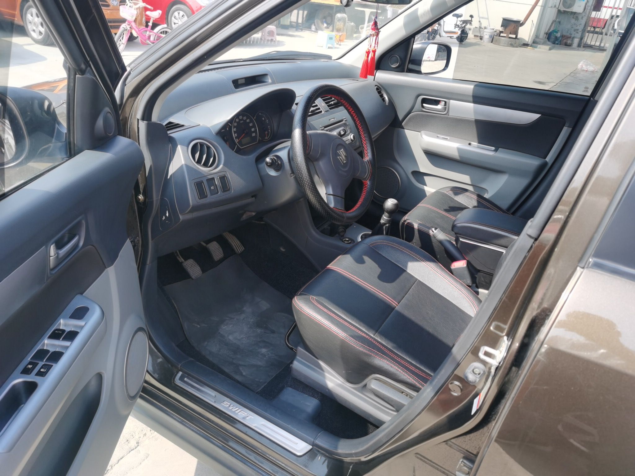 Used Suzuki Swift 2013 1.5L Manual 20th Anniversary Limited Edition
