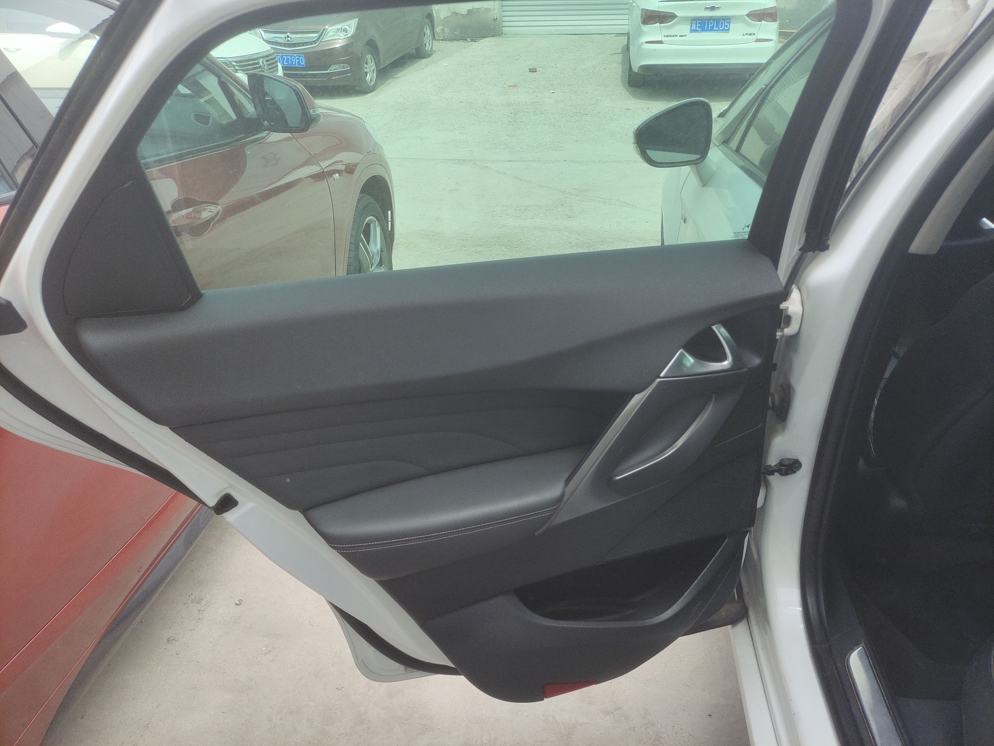 Used DS 5 2015 1.6T Elegant Edition THP160
