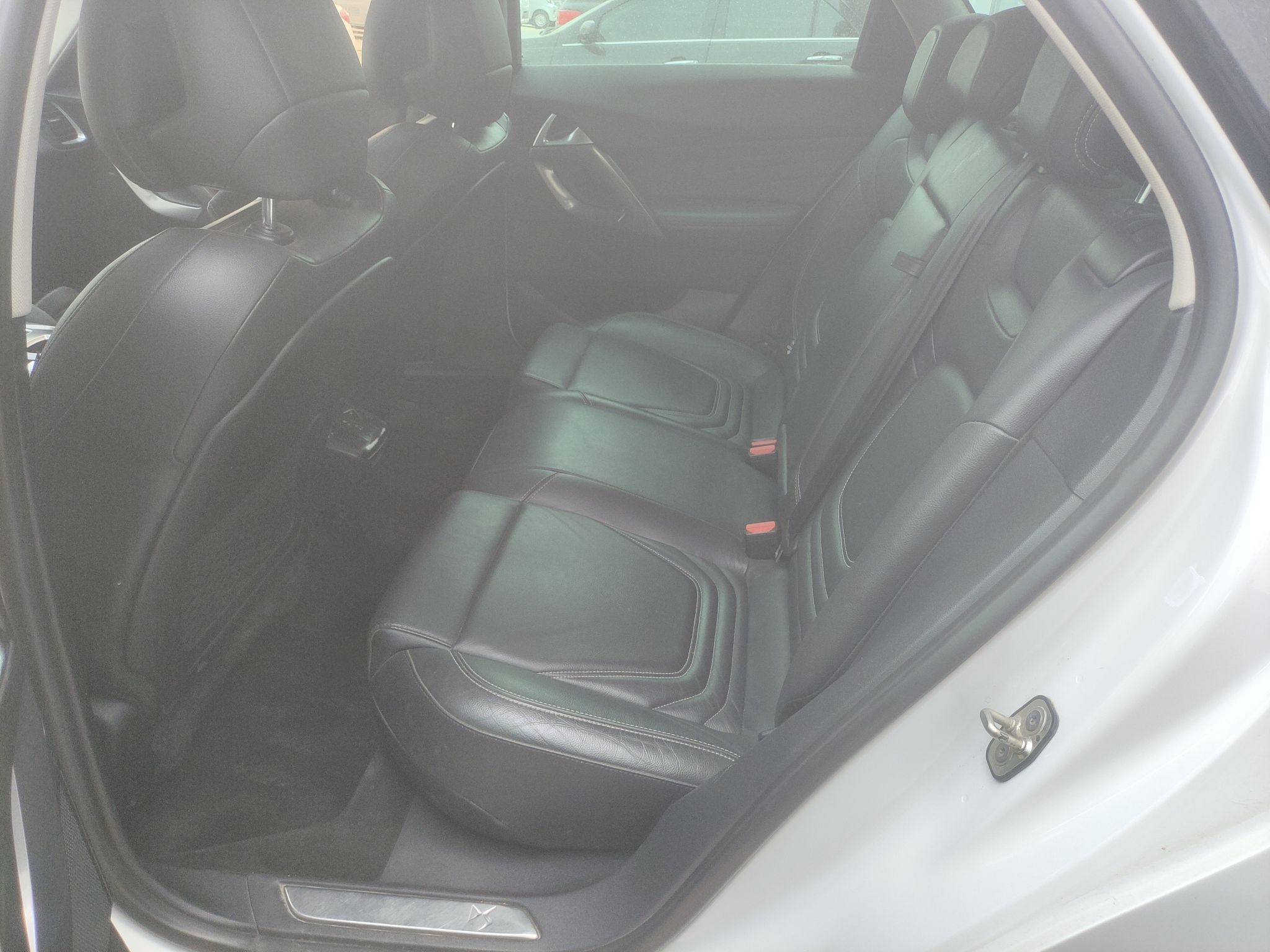 Used DS 5 2015 1.6T Elegant Edition THP160
