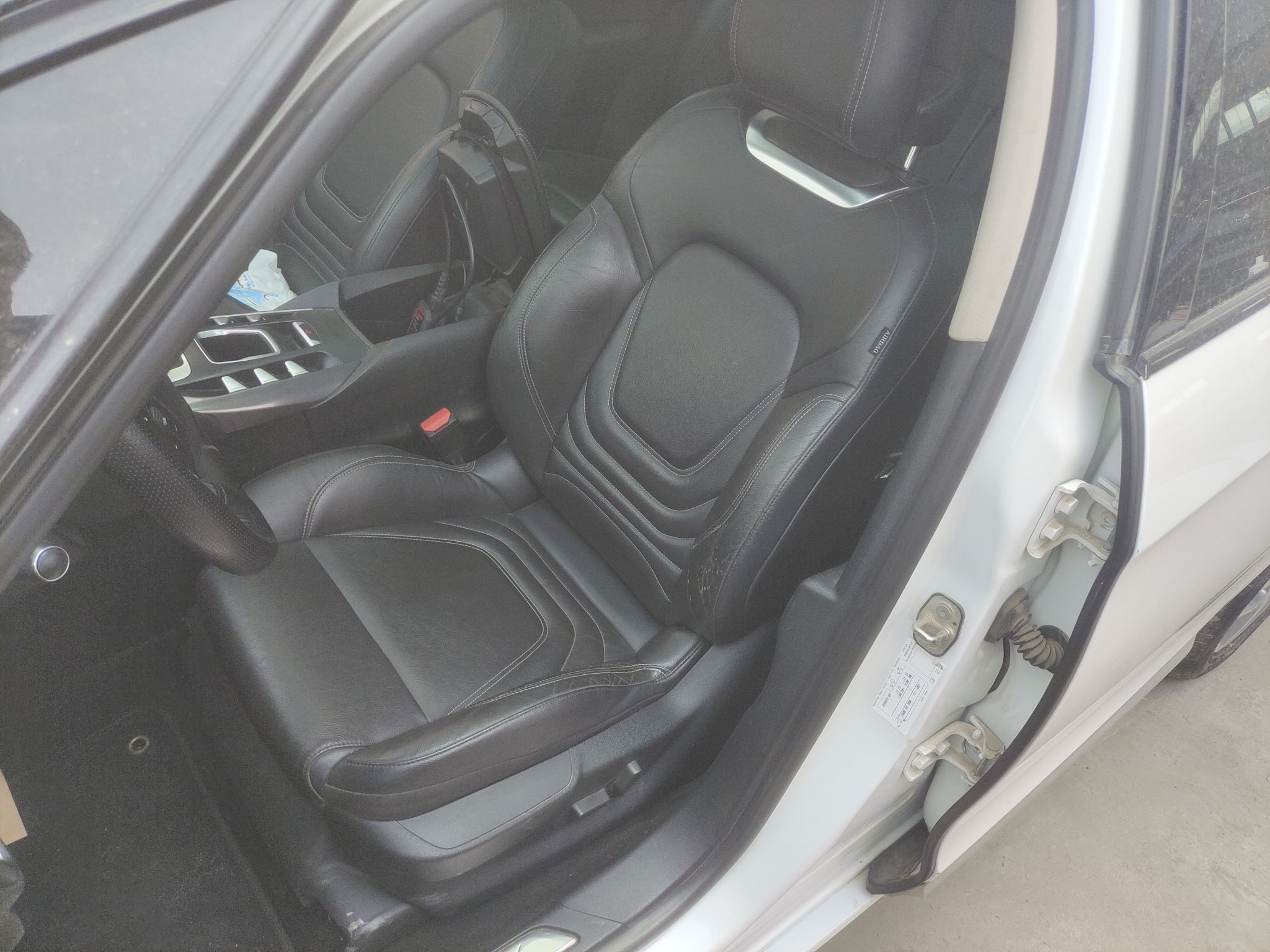 Used DS 5 2015 1.6T Elegant Edition THP160
