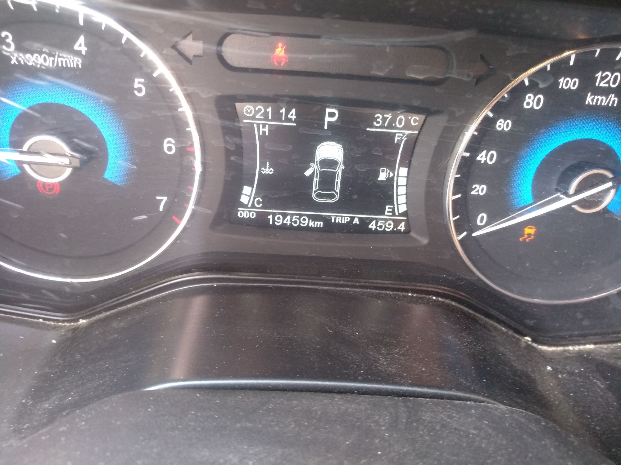 Used Dongfeng Fengon 580 2017 1.5T CVT Luxury Model Odometer Close Up