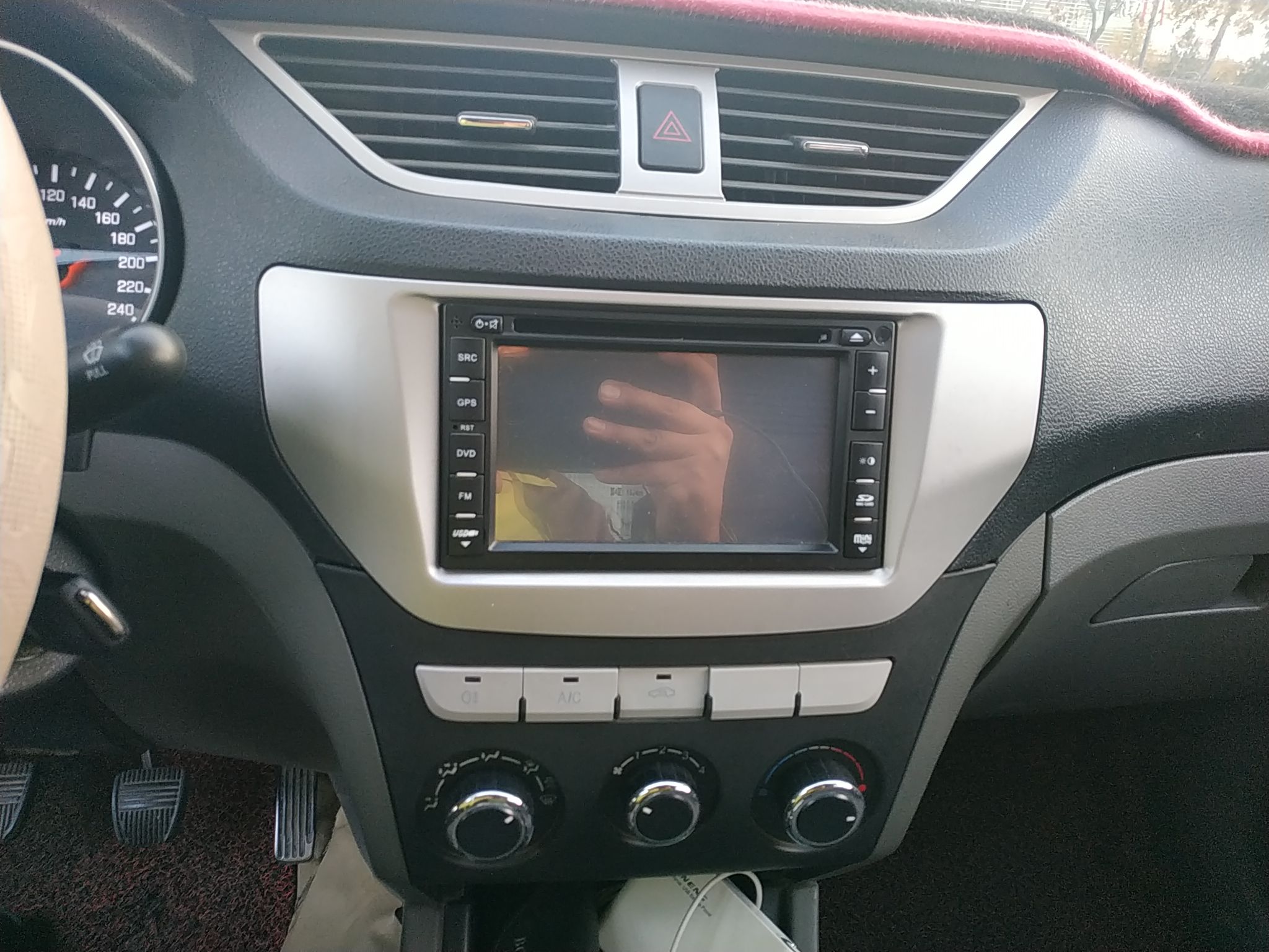 Used FAW Senya S80 2013 1.5L Manual 7-Seater Urban Fashion Edition
