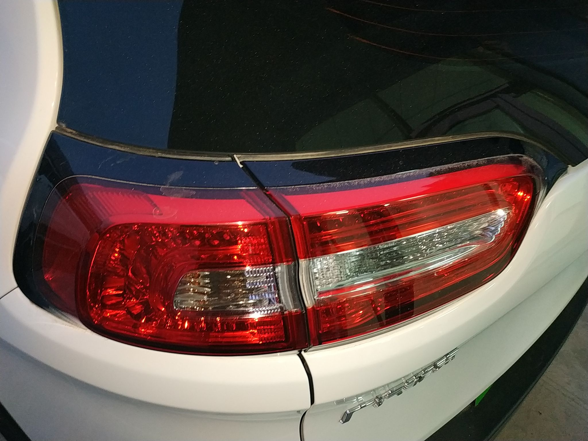 Used Jeep Cherokee 2017 2.4L Leading Edition
