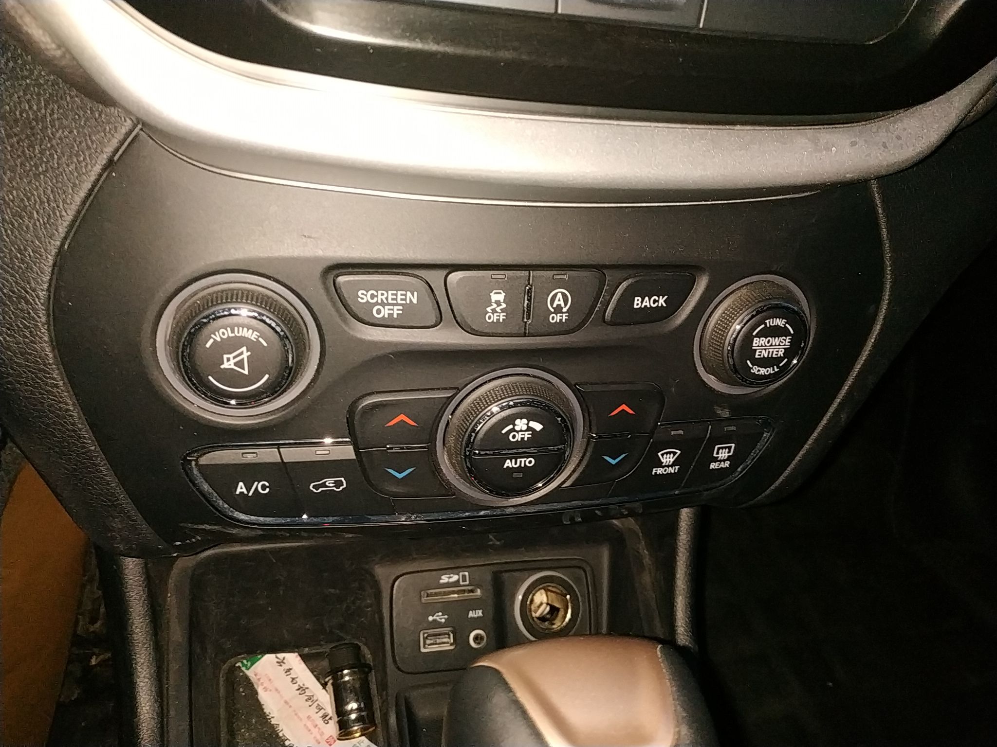 Used Jeep Cherokee 2017 2.4L Leading Edition
