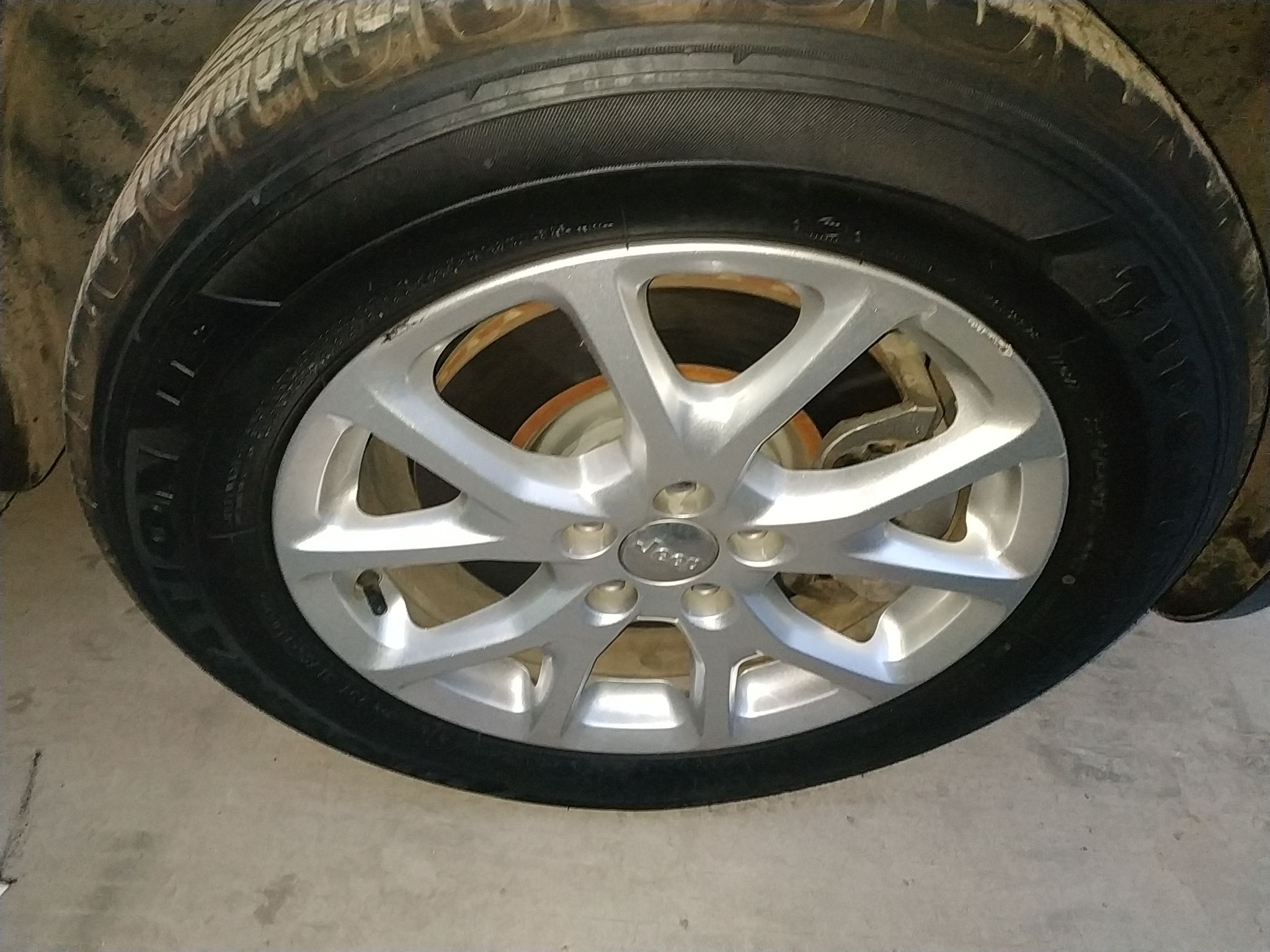 Used Jeep Cherokee 2017 2.4L Leading Edition
