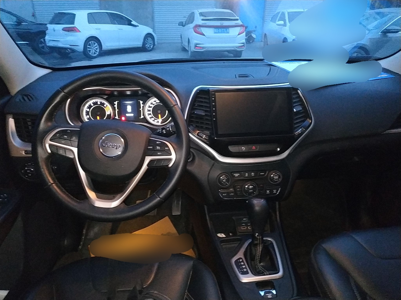 Used Jeep Cherokee 2017 2.4L Leading Edition
