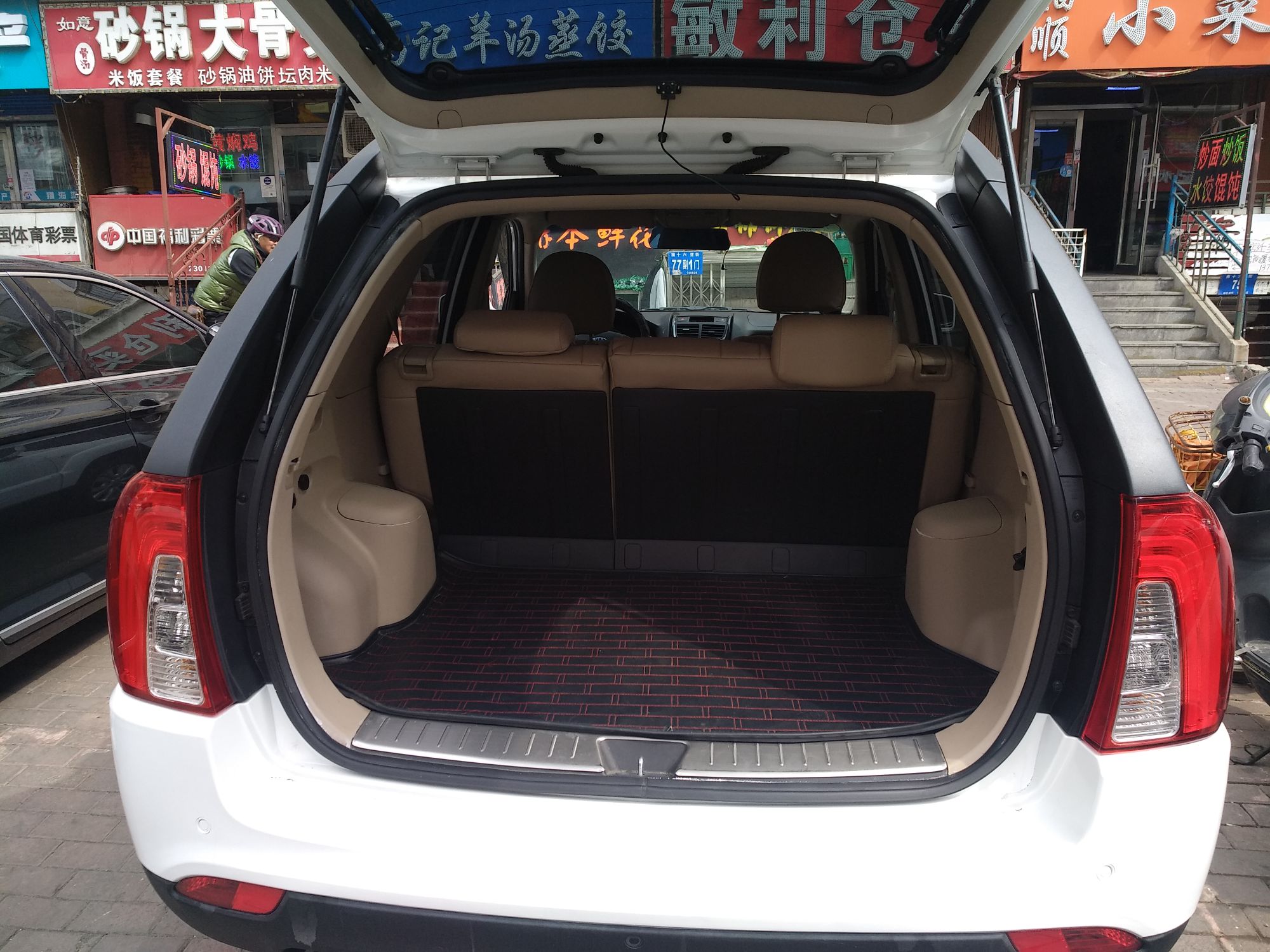 Used Kia Sportage 2013 2.0L Automatic Two-Wheel Drive GL Trim
