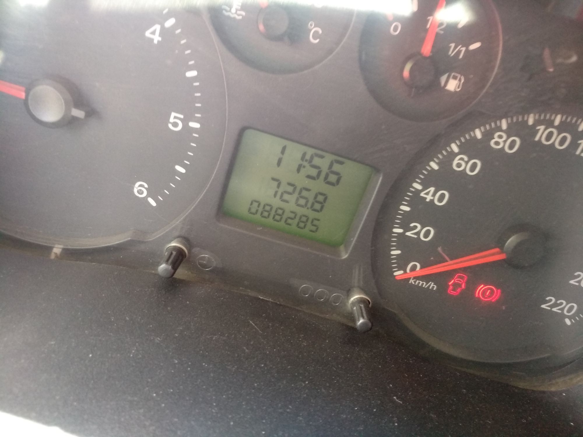 Used Ford Transit Custom 2009 2.4T Diesel Standard Version Short Wheelbase Mid-Roof China Stage III
