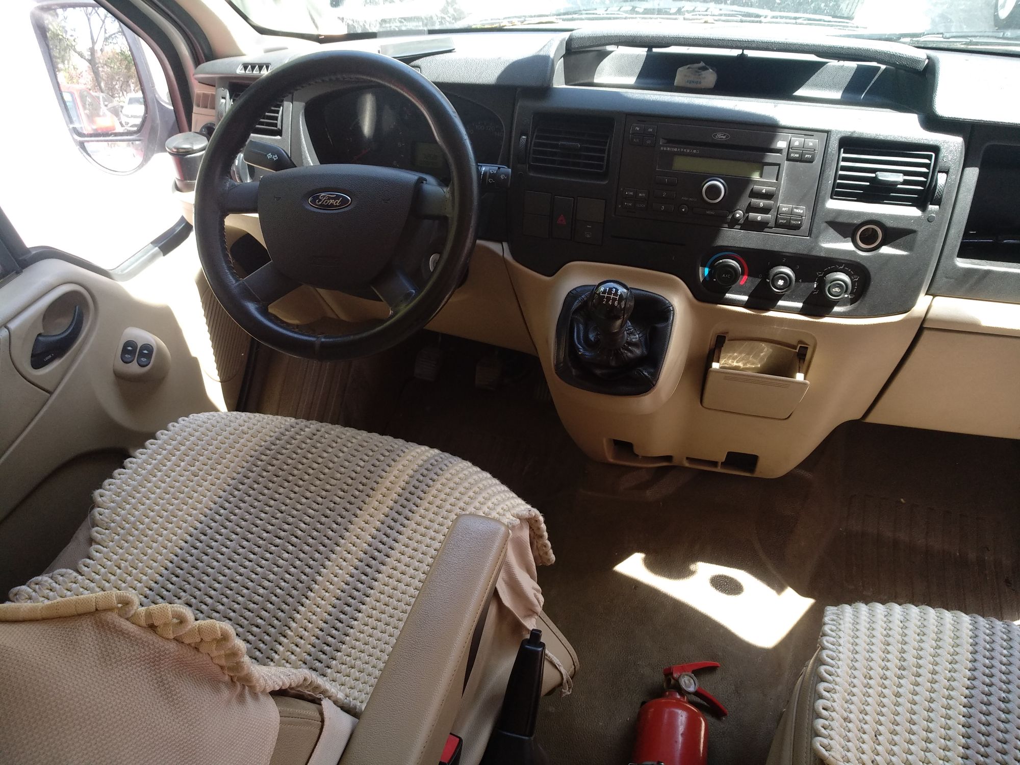 Used Ford Transit Custom 2009 2.4T Diesel Standard Version Short Wheelbase Mid-Roof China Stage III
