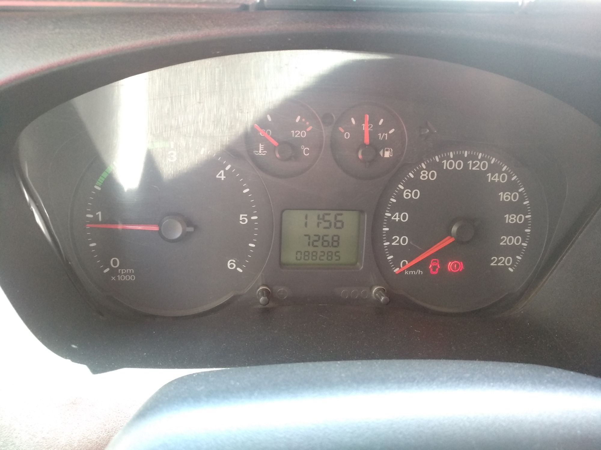 Used Ford Transit Custom 2009 2.4T Diesel Standard Version Short Wheelbase Mid-Roof China Stage III
