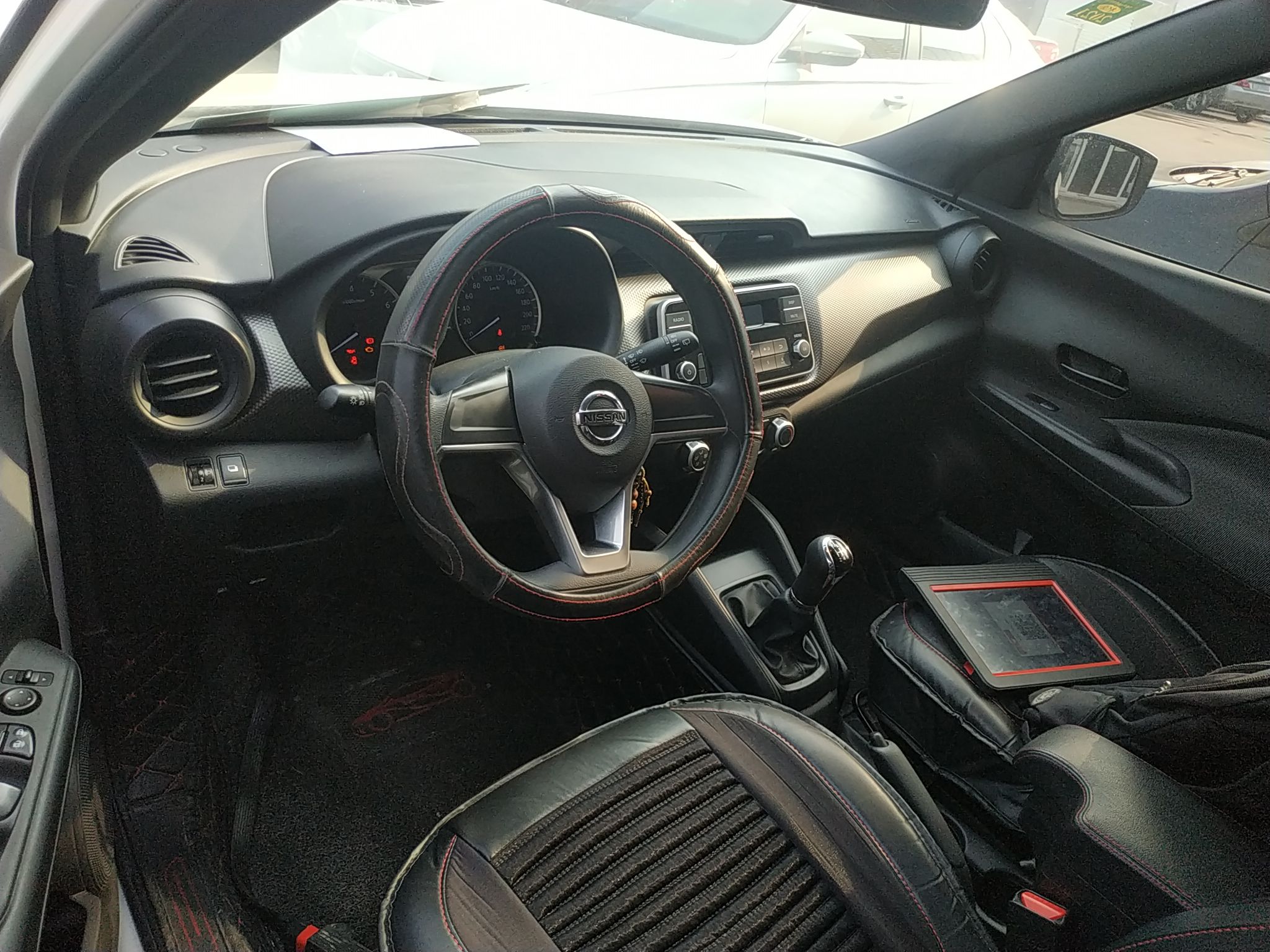 Used Nissan Kicks 2019 1.5L Manual Cool Edition
