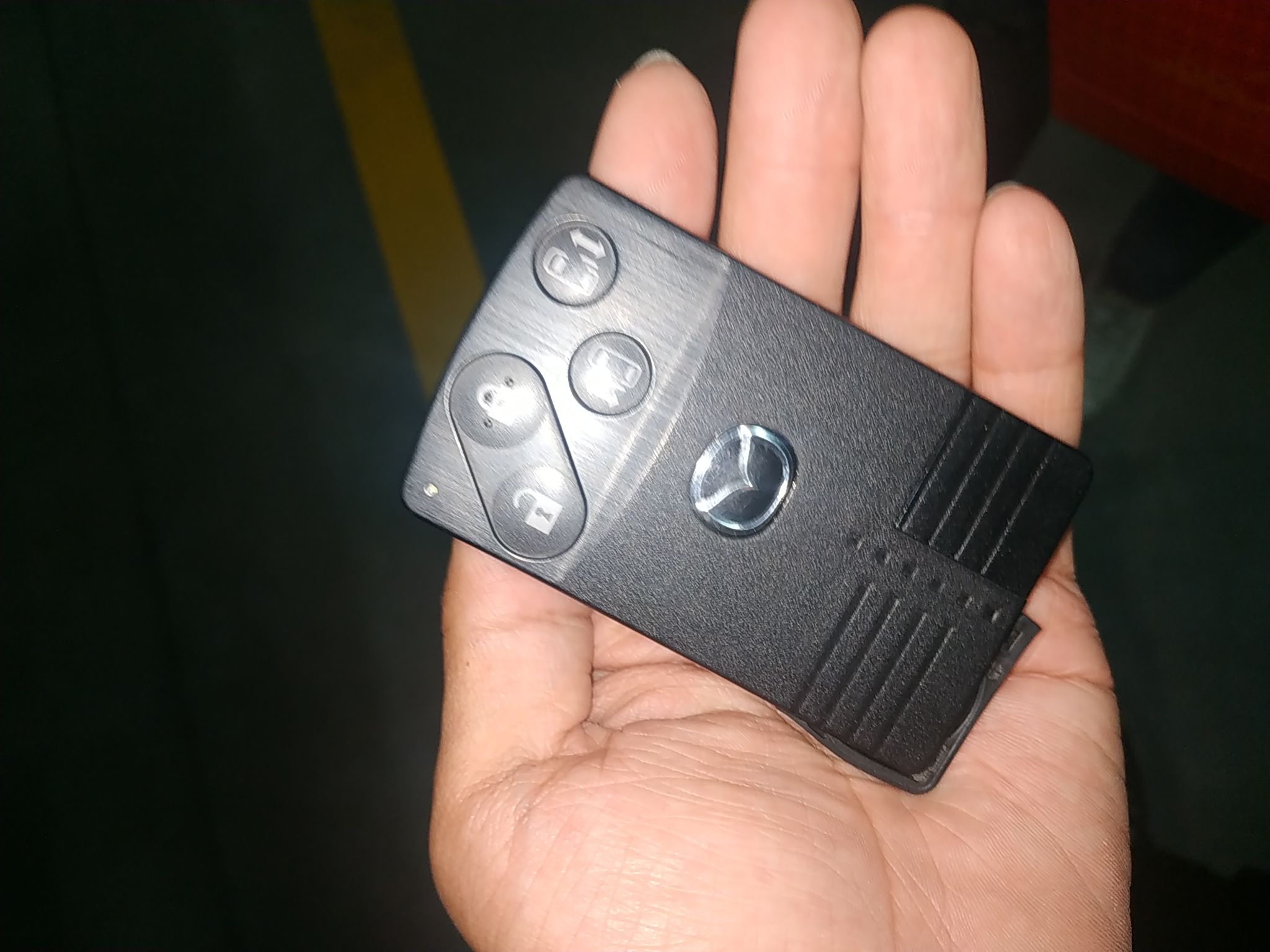 Used Mazda Mazda 8 2011 2.3L Ultimate Edition