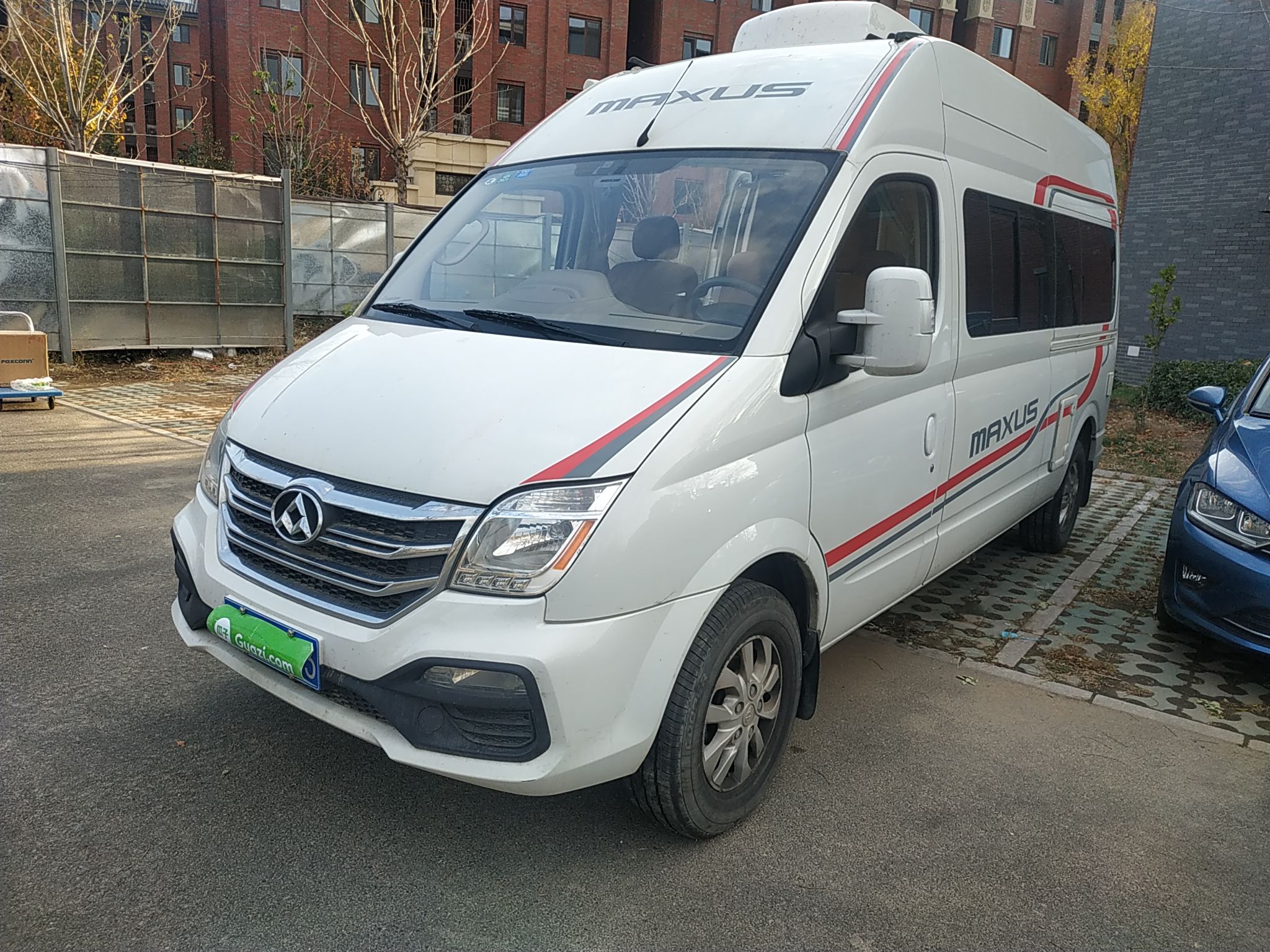 Used SAIC MAXUS 2018 2.5T AMT Elite Edition Long Wheelbase High-Roof 5-Seater