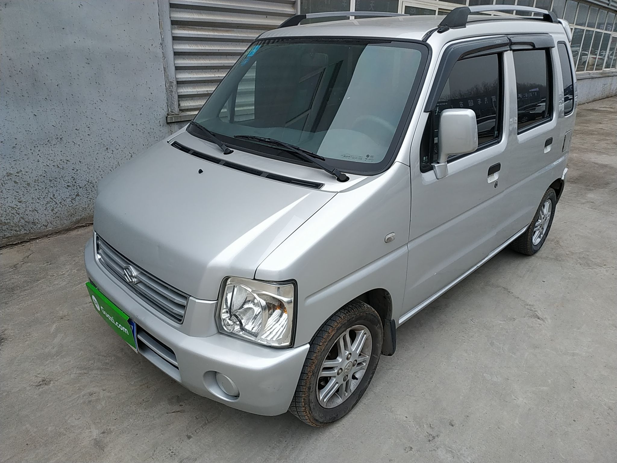 Used Suzuki Wagon R 2013 Venture Edition 1.0L Manual - Practical Model 3