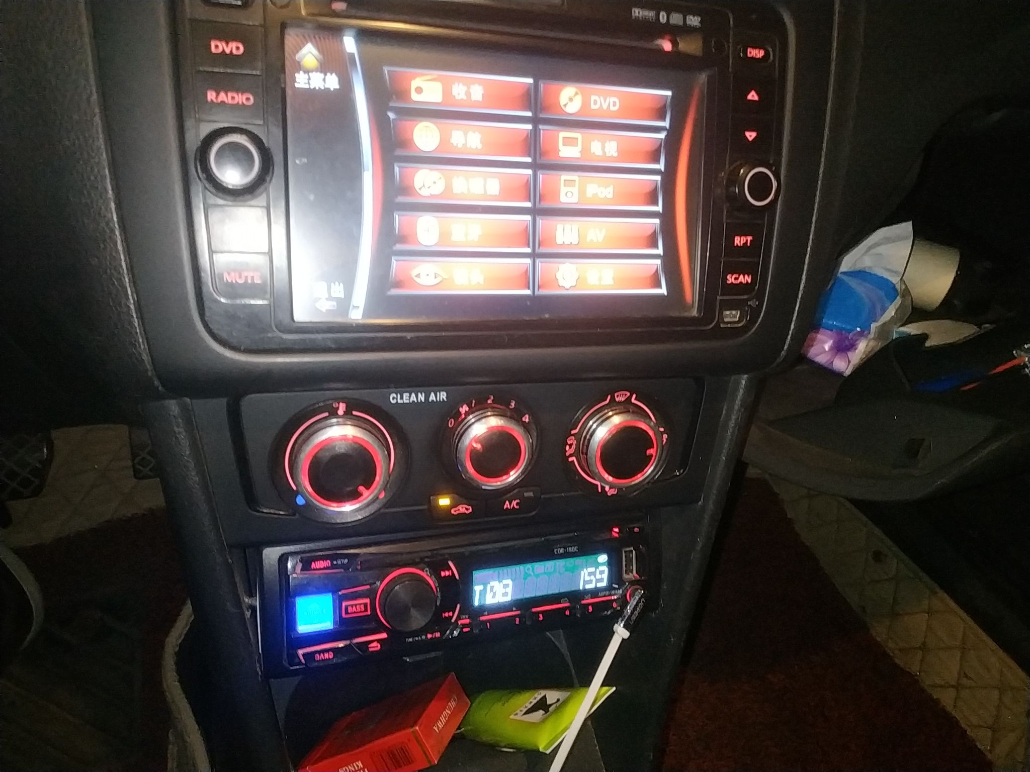 Used Chery Little Ant 2022 Updated Version Sweet Pink Edition Full-Sugar Version 55kW 408km Range (Triple-Lithium Battery) AC Panel