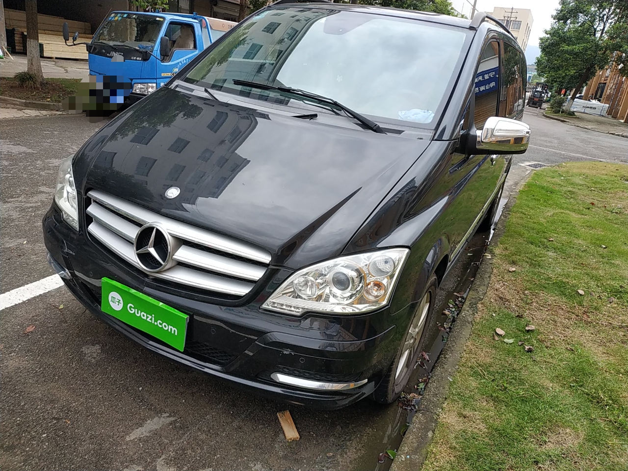 Used Mercedes-Benz Viano 2013 3.0L Navigator Edition