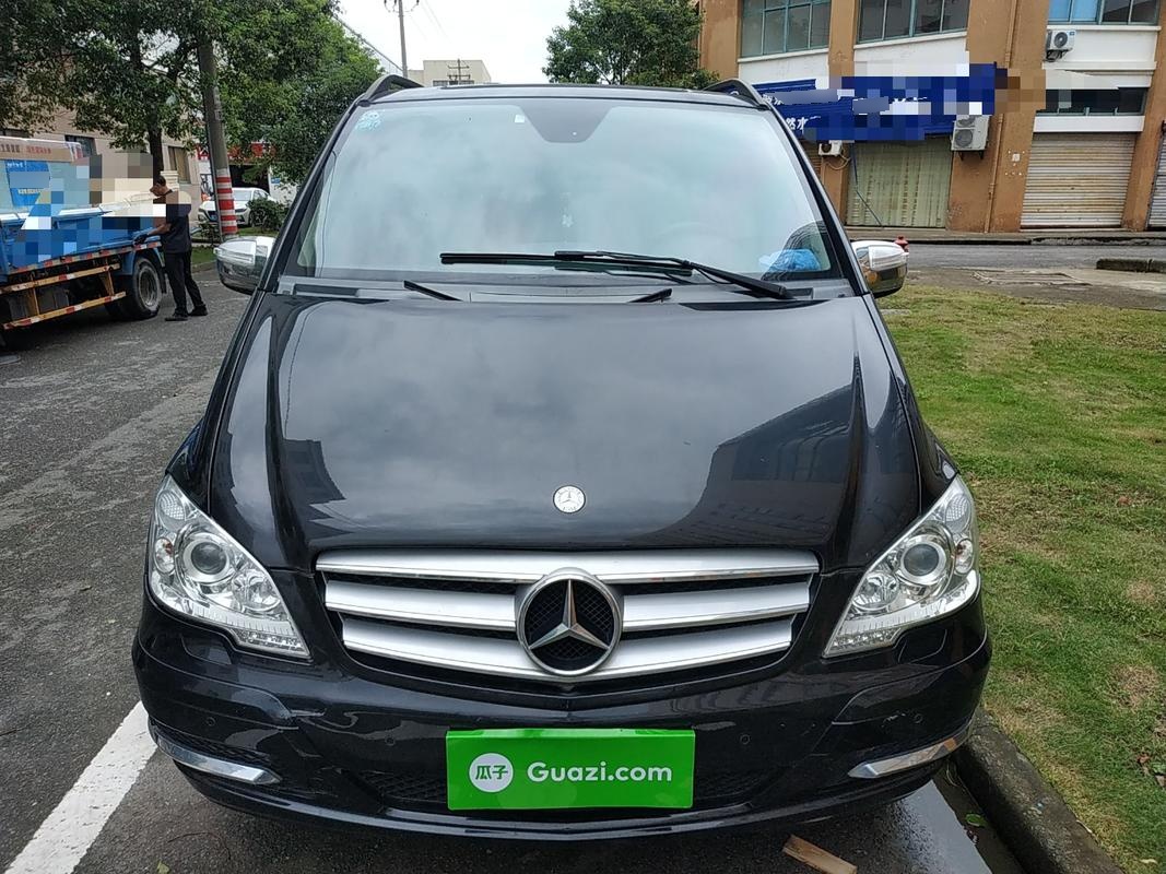 Used Mercedes-Benz Viano 2013 3.0L Navigator Edition Front