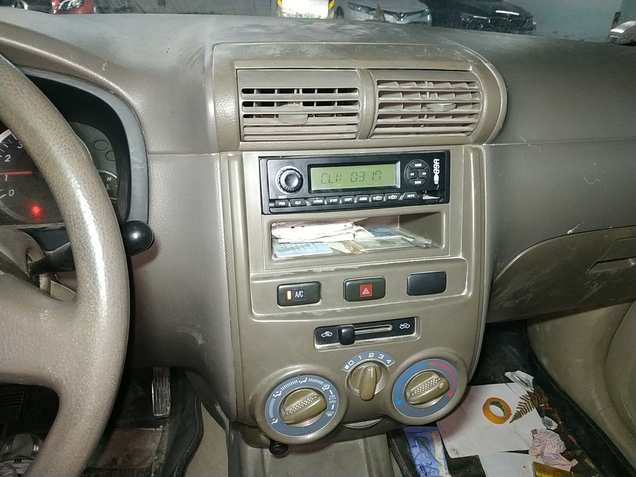 Used FAW Senya M80 2011 Value Edition 1.3L Manual 7-Seater
