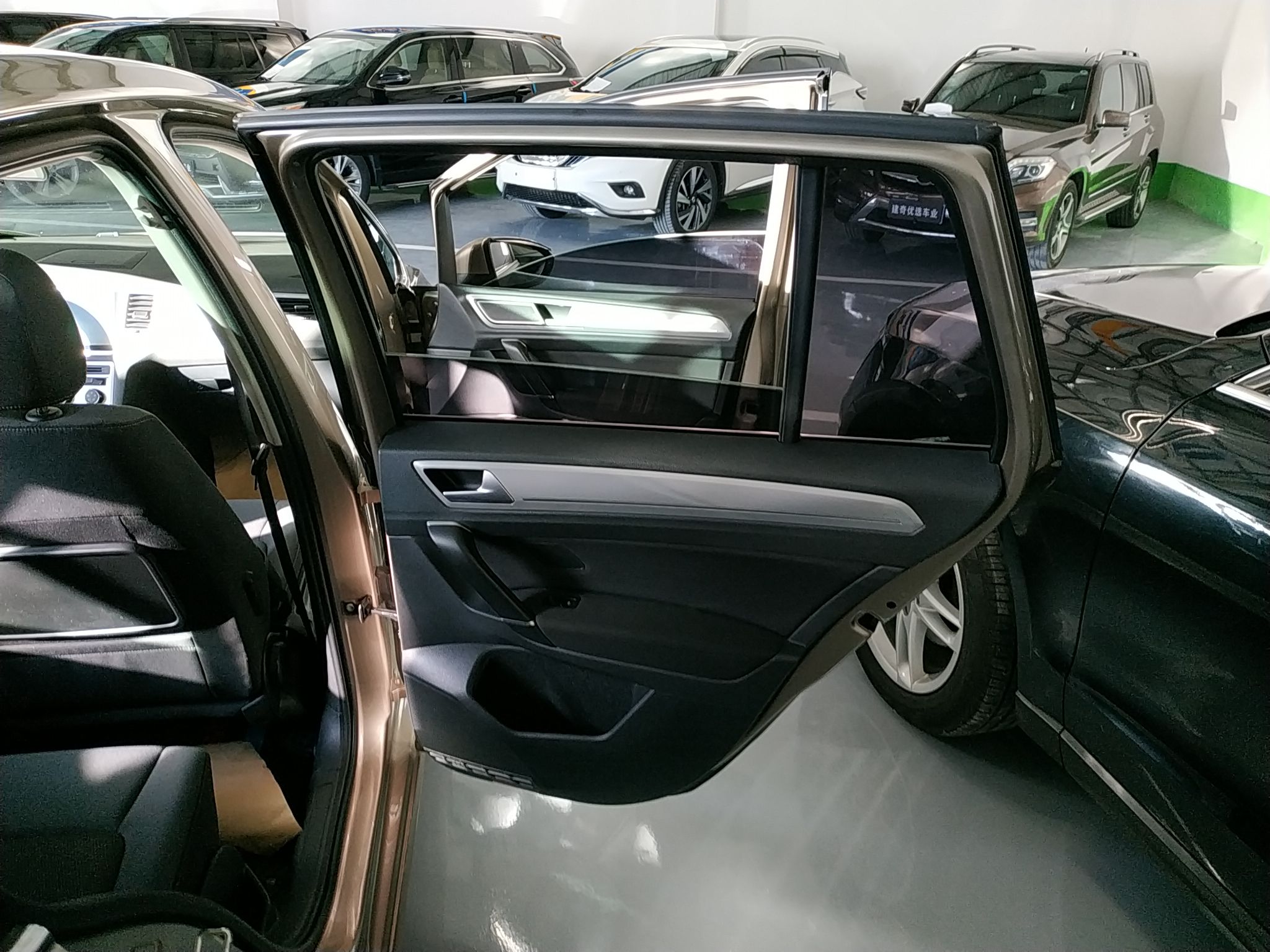 Used Volkswagen Golf Sportsvan 2016 230TSI Automatic Trend Edition