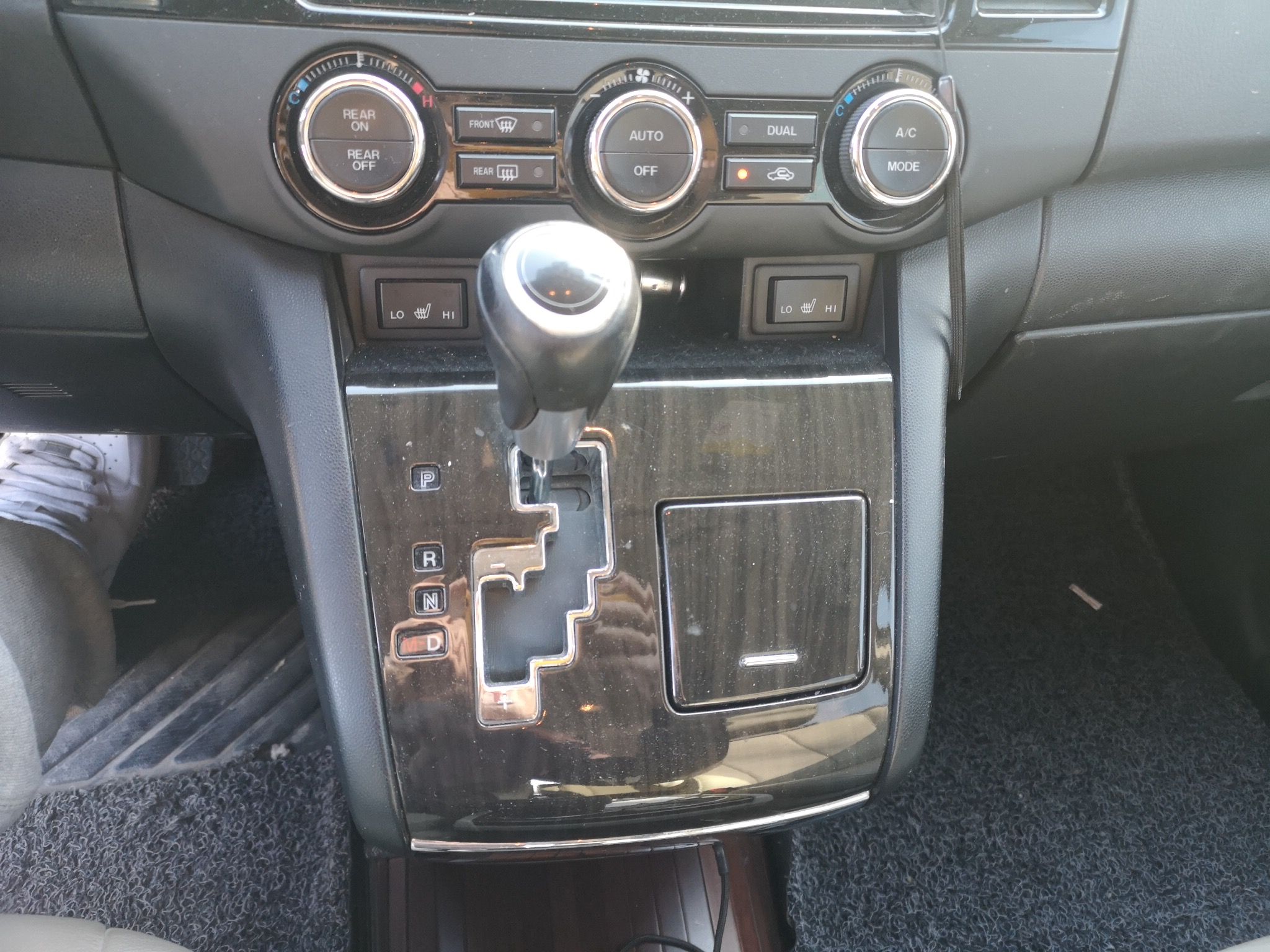 Used Mazda Mazda 8 2015 2.5L Flagship Edition