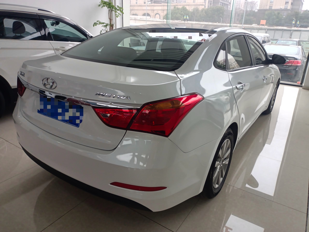 Used Hyundai Mistra 2014 1.8L Automatic Smart GLS Rear Right 45 Deg