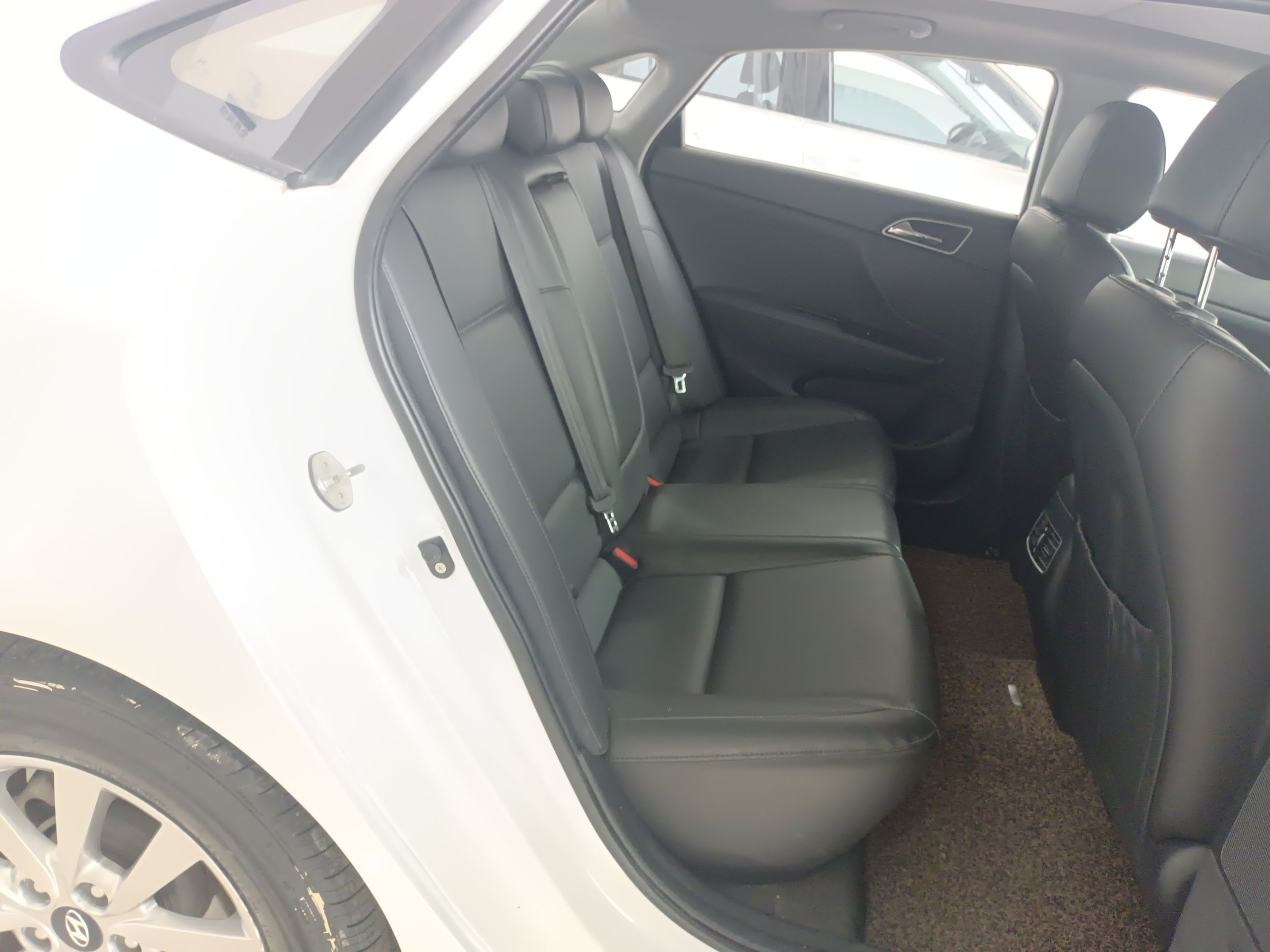 Used Hyundai Mistra 2014 1.8L Automatic Smart GLS Right Rear Seat