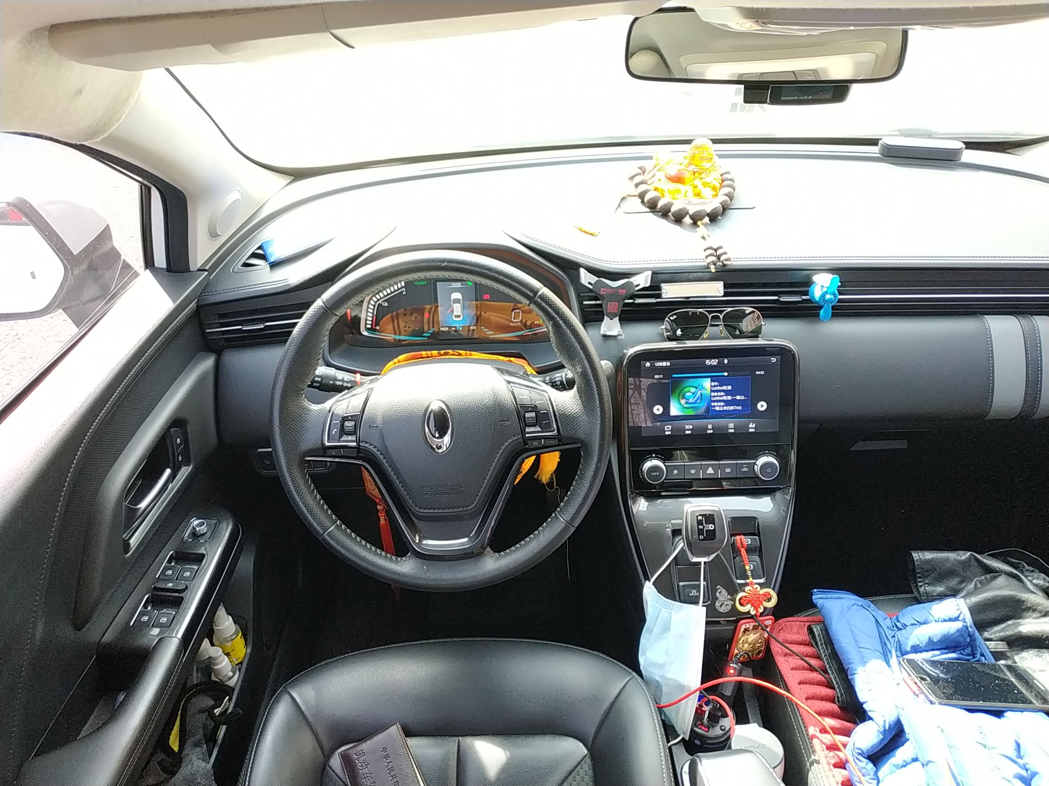 Used ORA iQ 2018 High-Range Version Smart Connectivity Model
