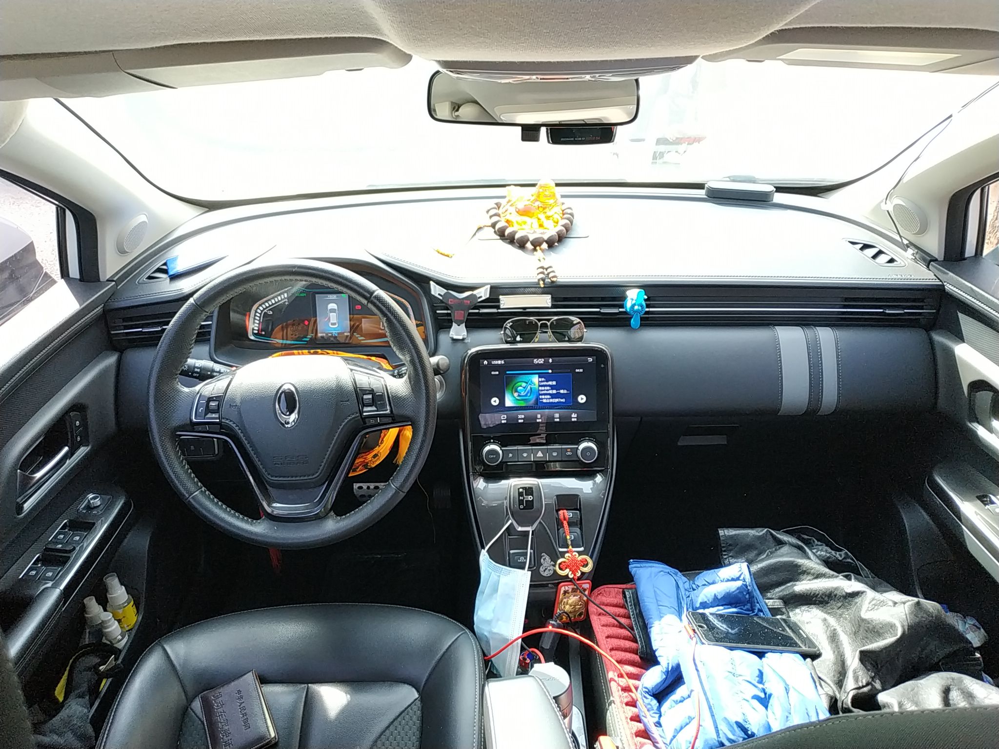 Used ORA iQ 2018 High-Range Version Smart Connectivity Model

