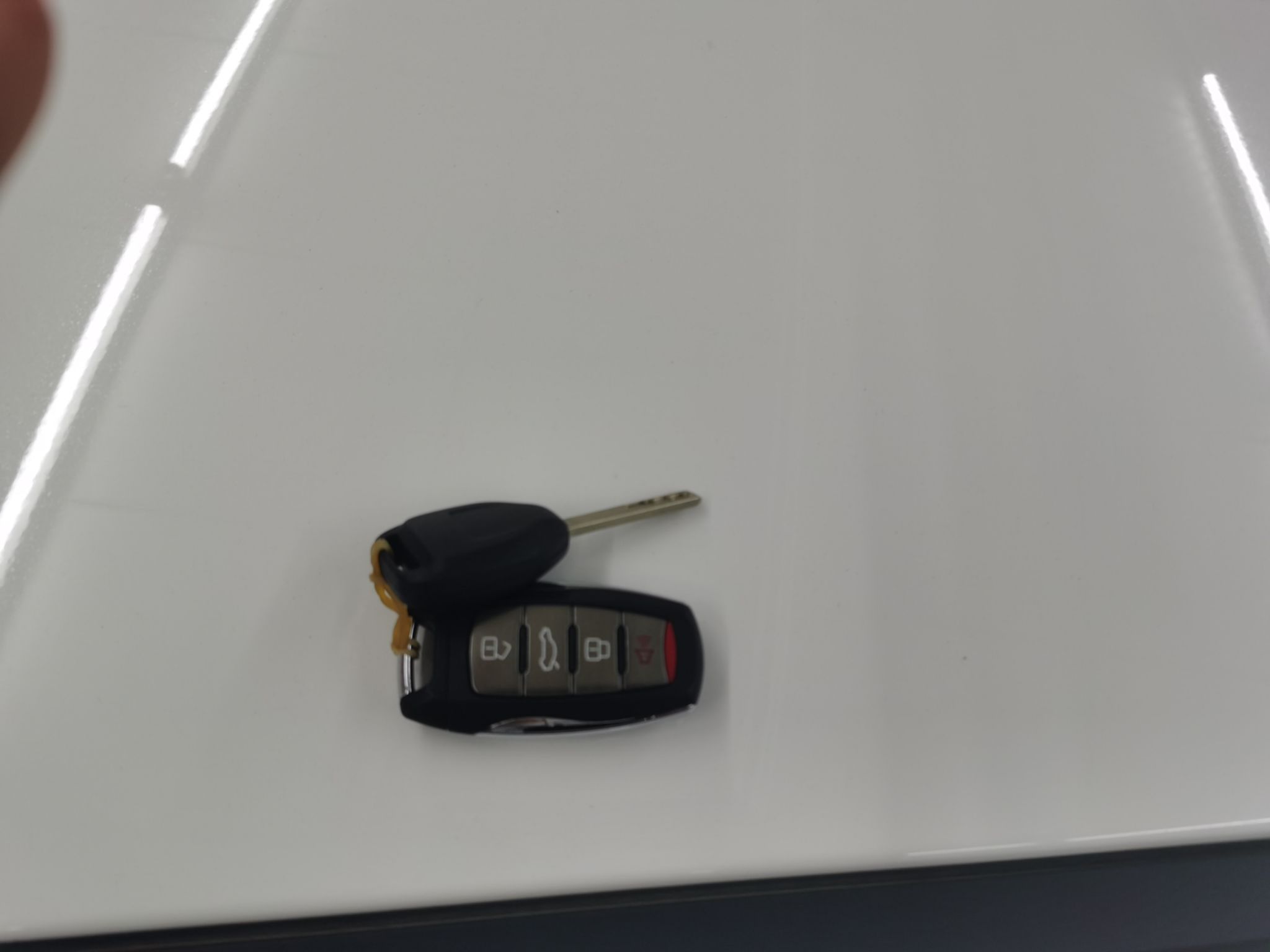 Used ORA Black Cat 2021 301 km Basic Version
