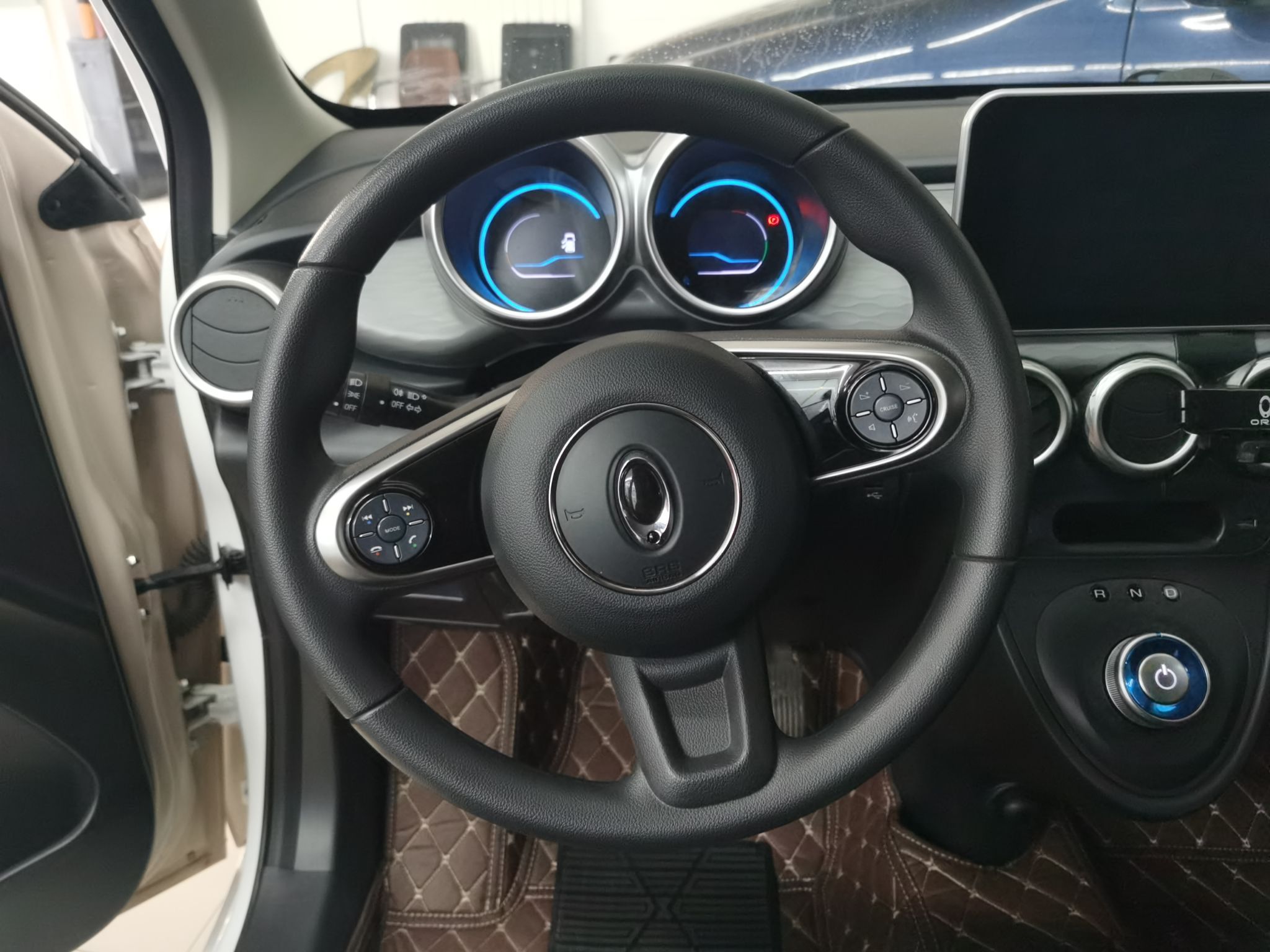 Used ORA Black Cat 2021 301 km Basic Version
