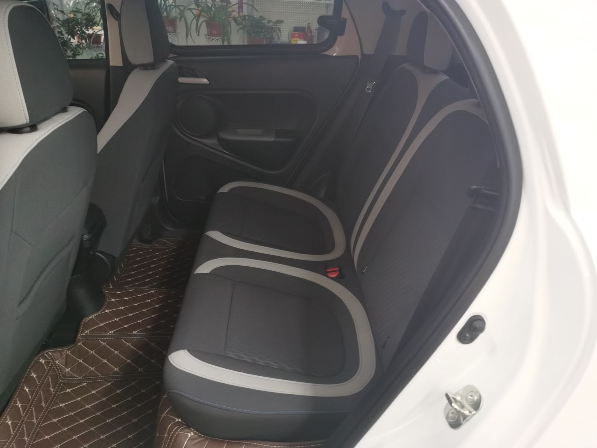 Used ORA Black Cat 2021 301 km Basic Version
