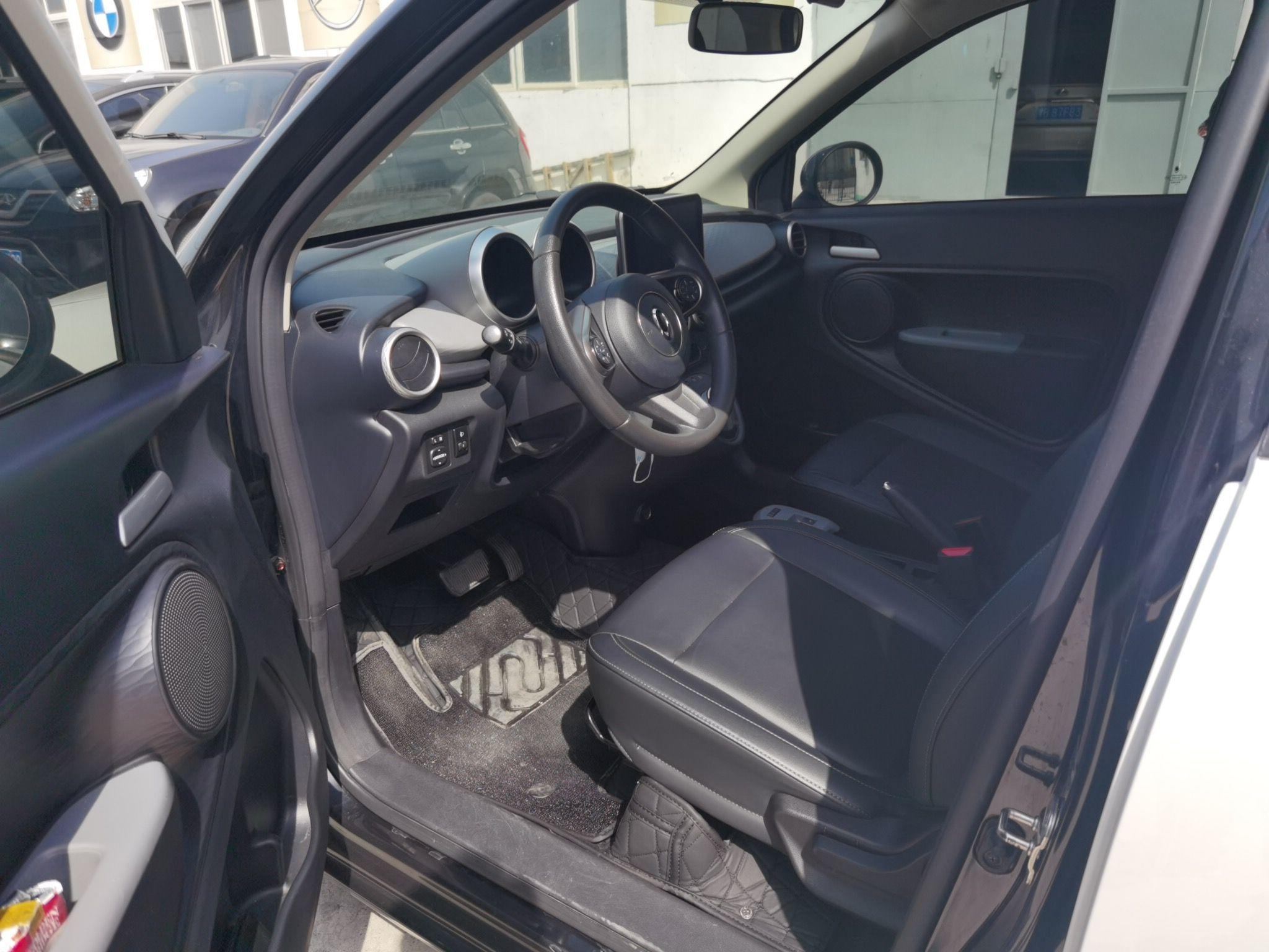 Used ORA Black Cat 2019 351 km Family Edition
