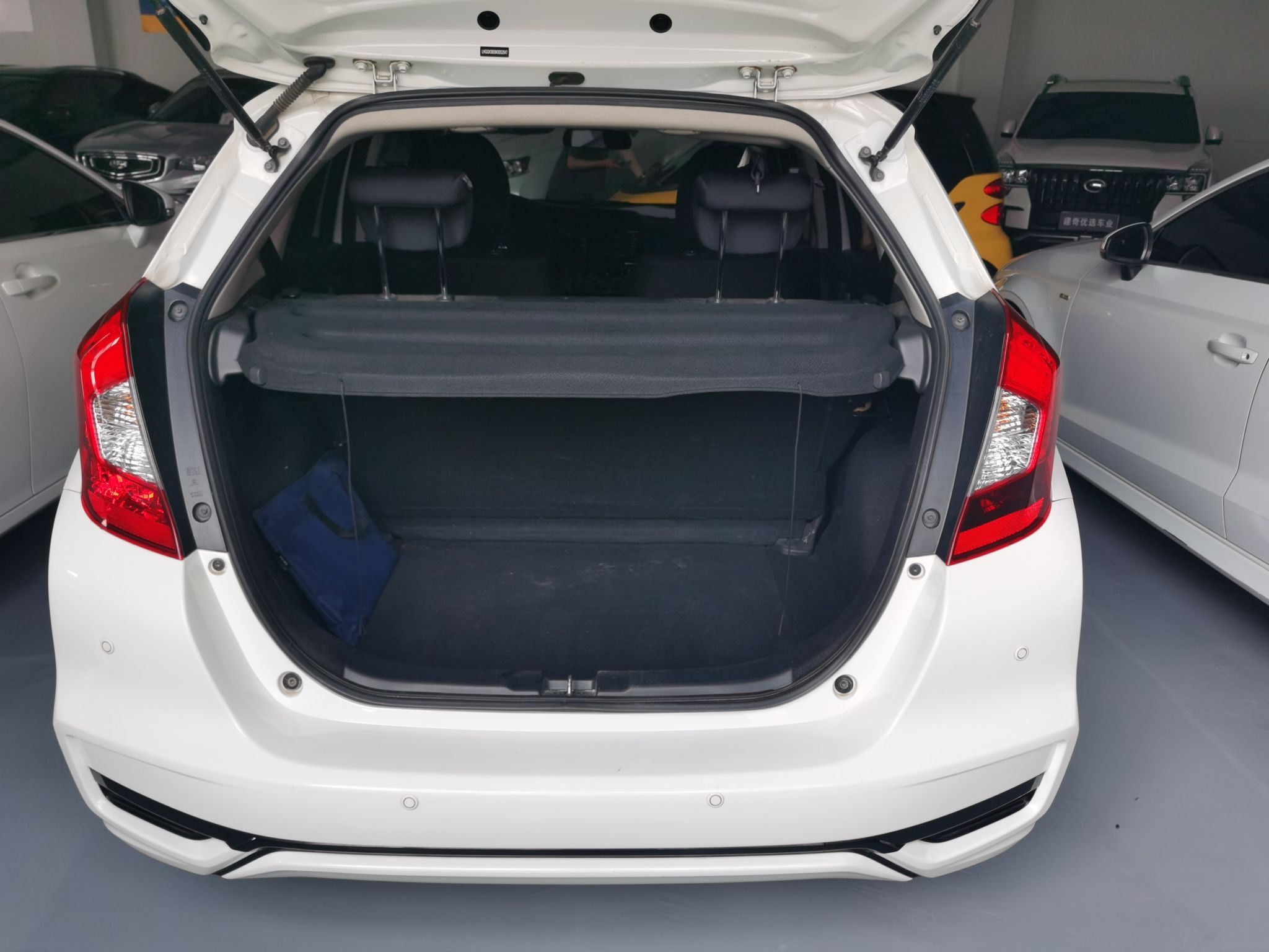 Used Honda Fit 2018 1.5L CVT Comfort Version