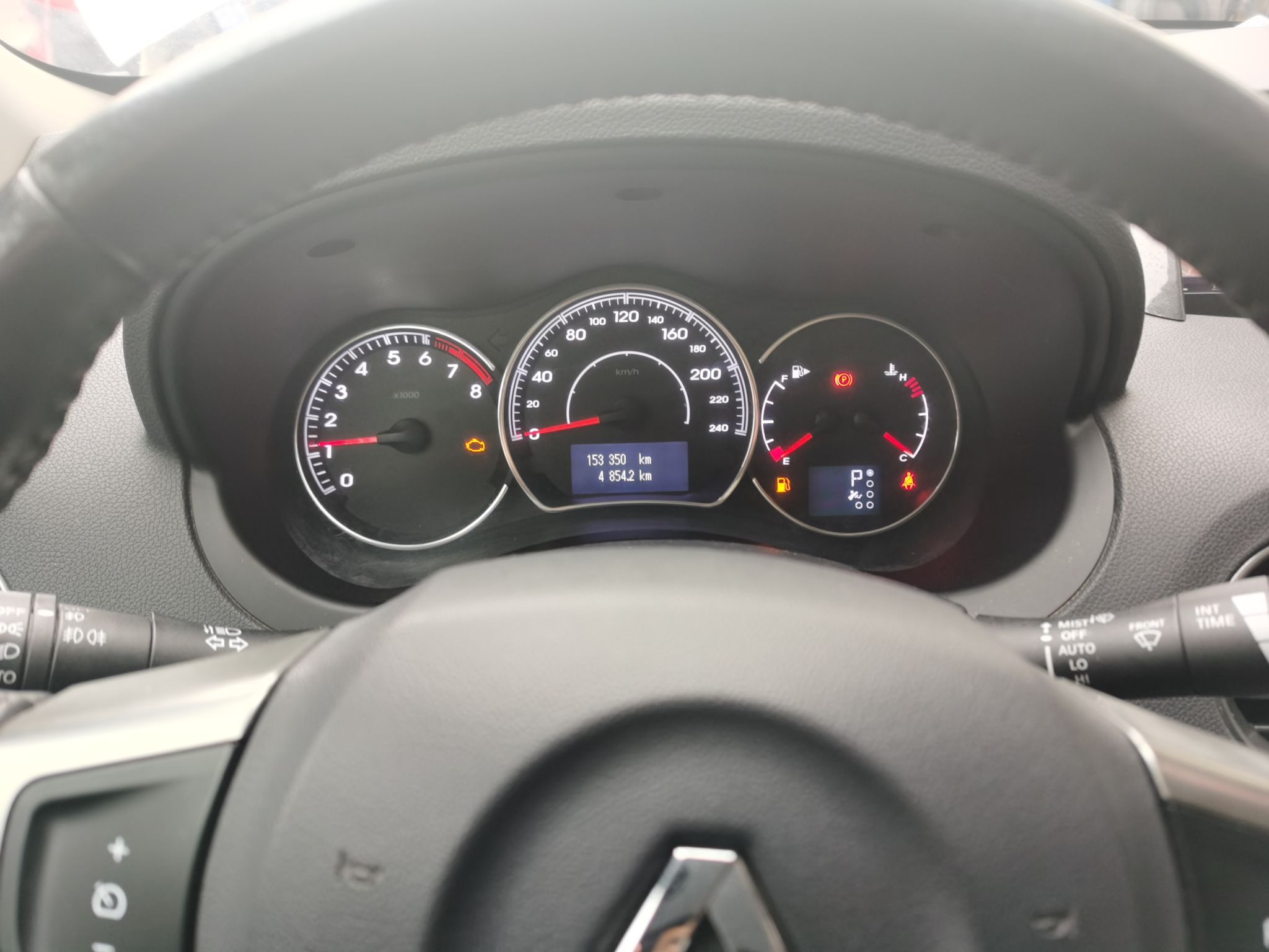 Used Renault Koleos 2013 2.5L Two-Wheel Drive Comfort Edition
