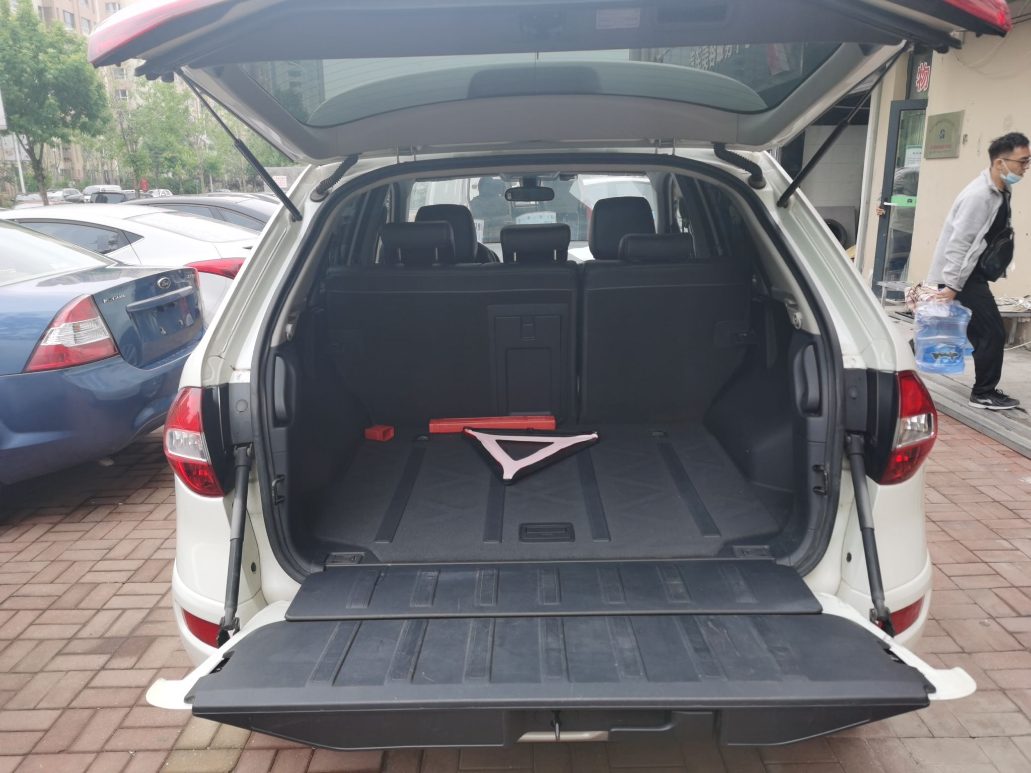 Used Renault Koleos 2013 2.5L Two-Wheel Drive Comfort Edition
