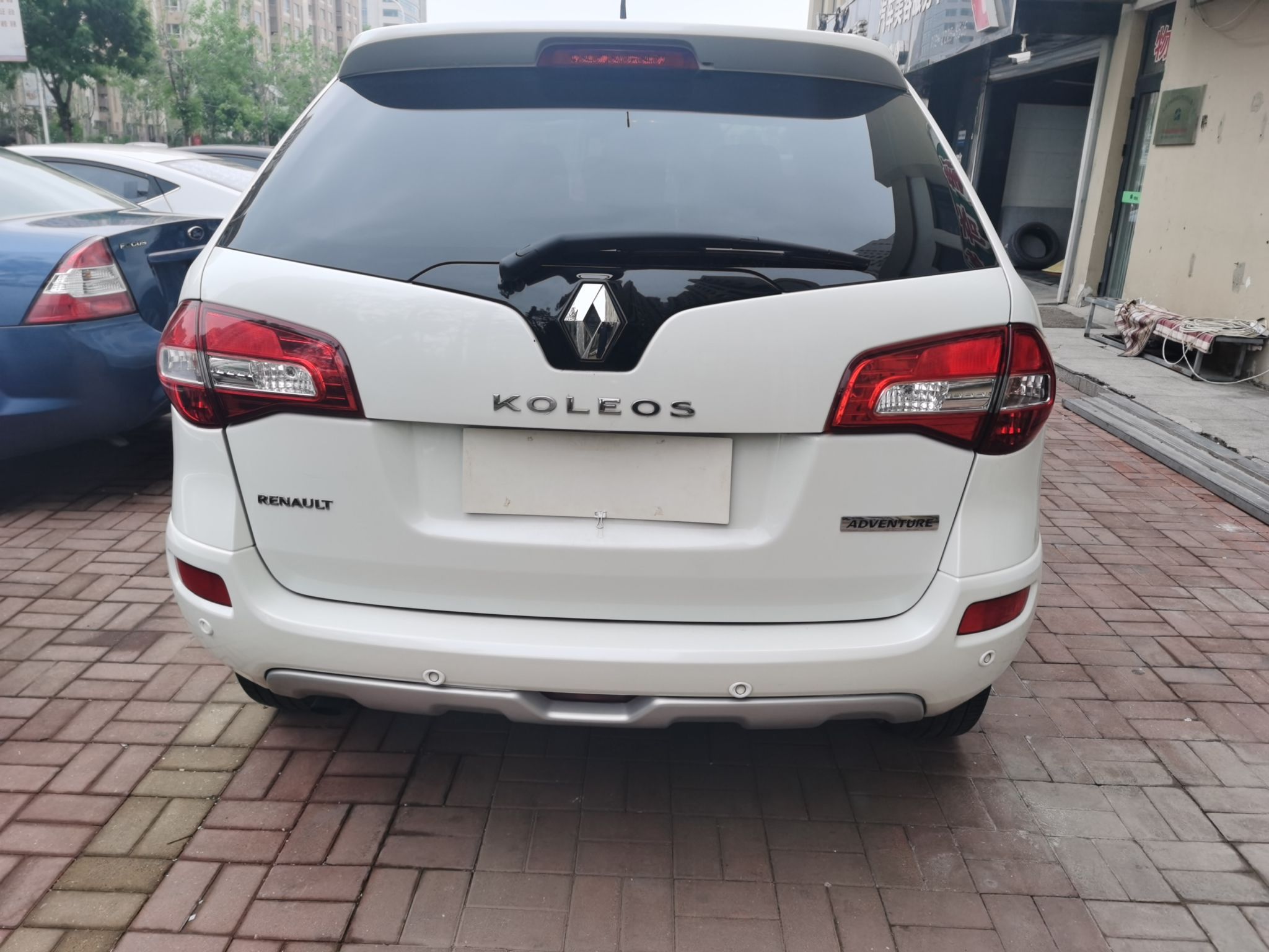 Used Renault Koleos 2013 2.5L Two-Wheel Drive Comfort Edition
