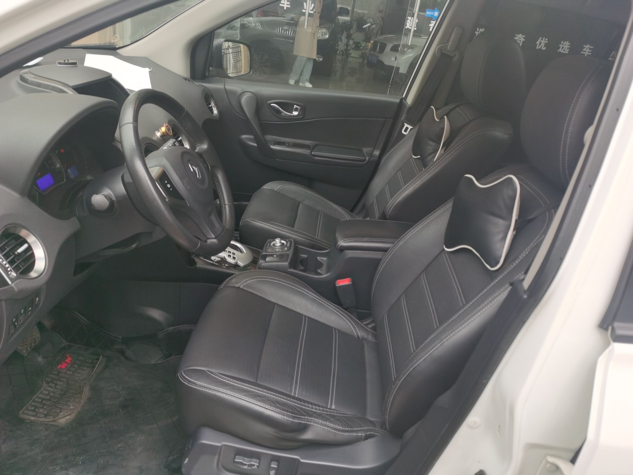 Used Renault Koleos 2013 2.5L Two-Wheel Drive Comfort Edition
