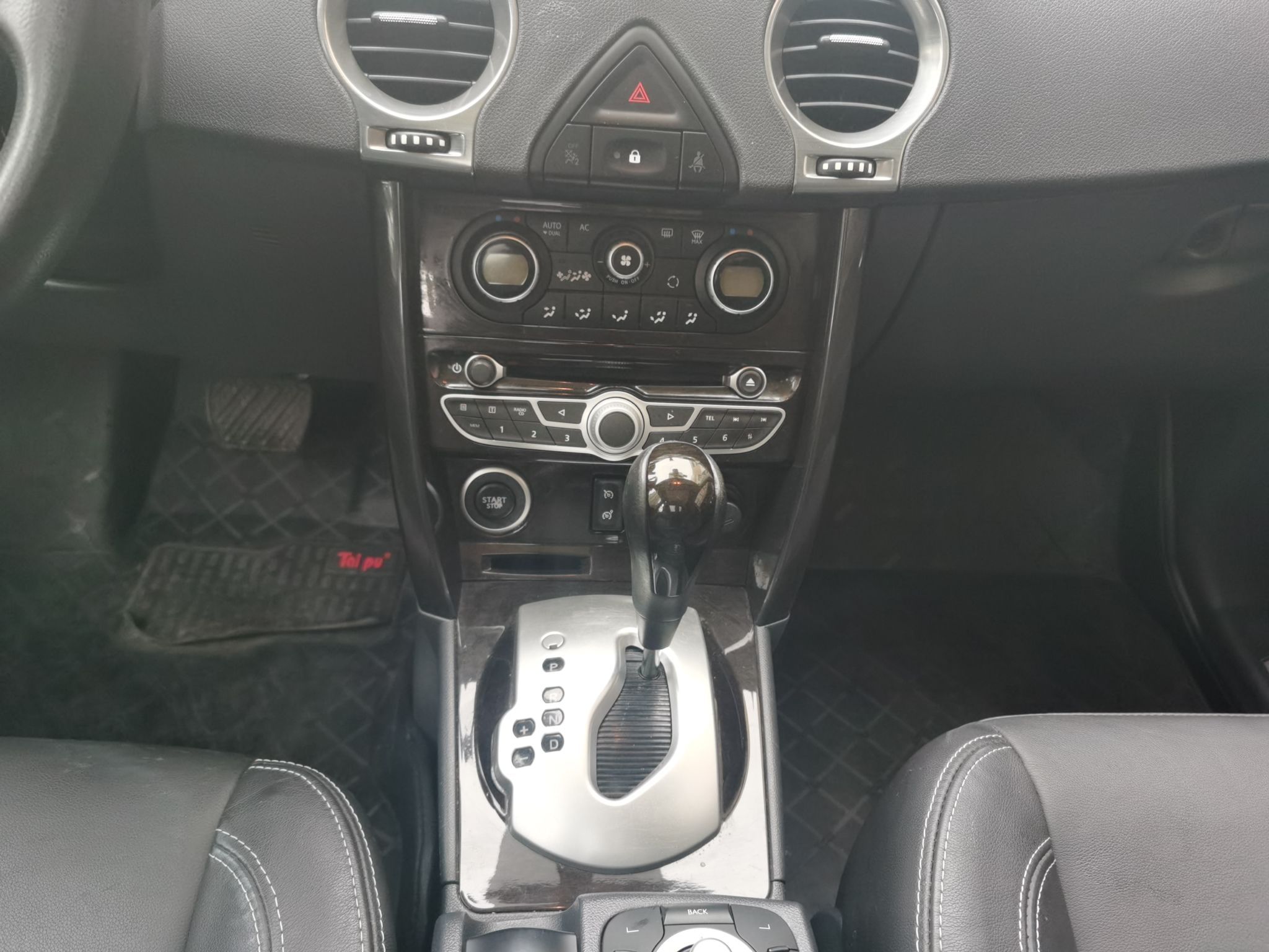 Used Renault Koleos 2013 2.5L Two-Wheel Drive Comfort Edition
