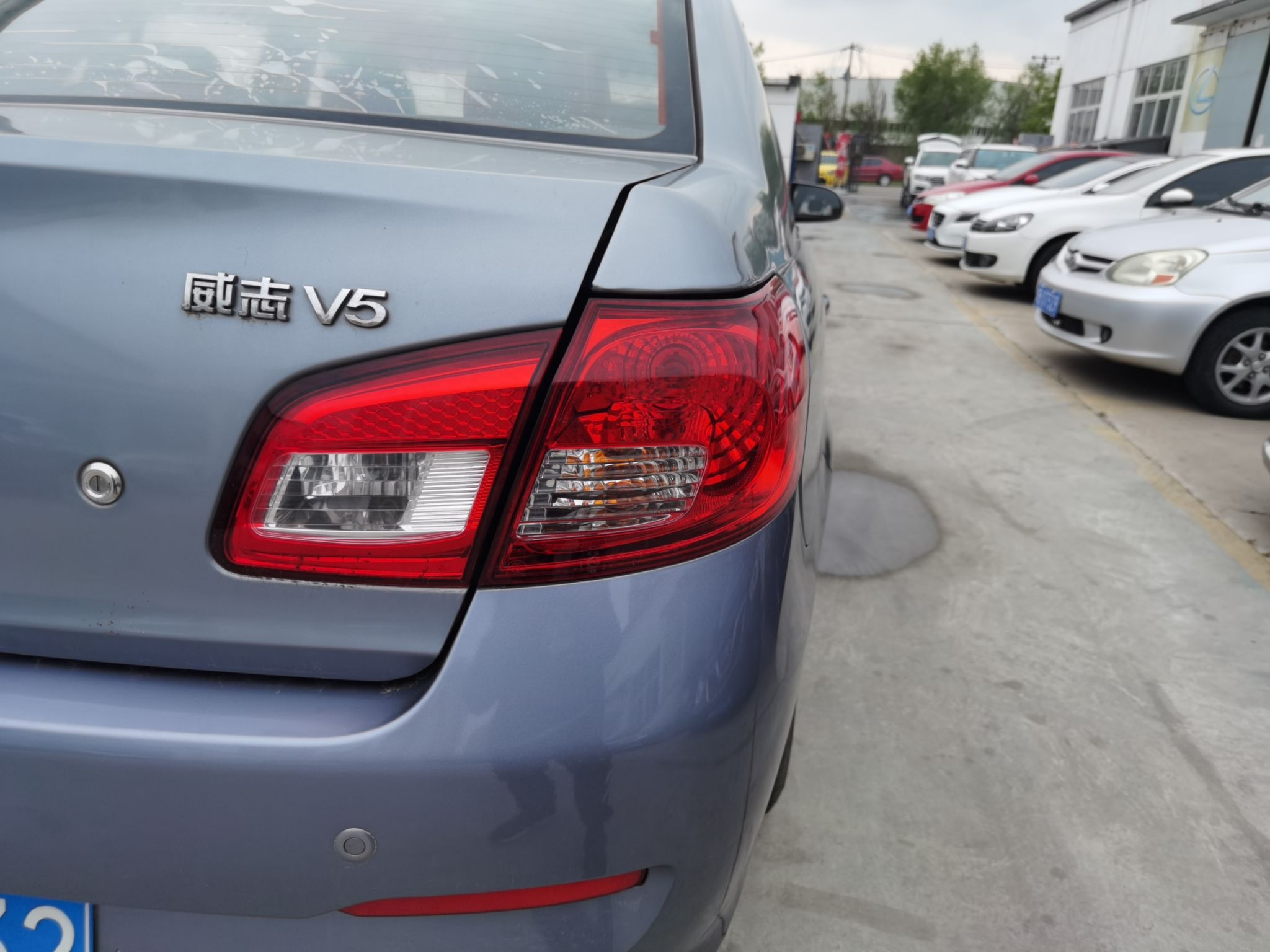 Used FAW Weizhi V5 2013 1.5L Manual Elite Model China IV Standard
