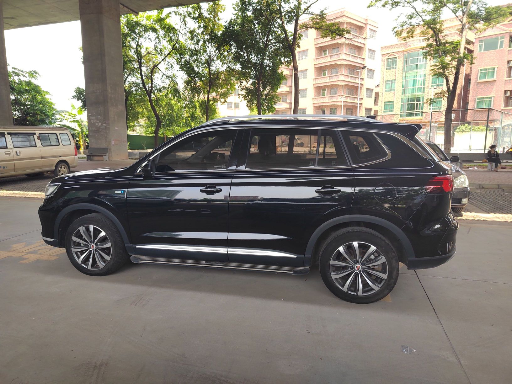 Used Roewe RX5 MAX 2019 400TGI Automatic 4G Connect Luxury Edition
