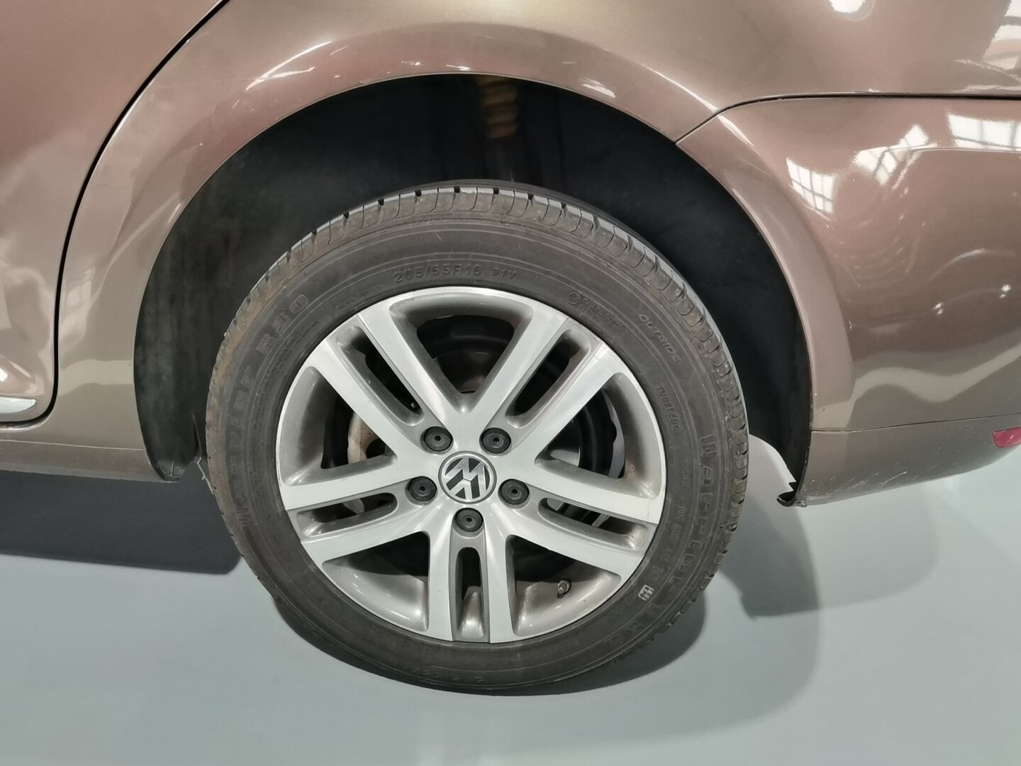 Used Volkswagen Touran 2011 1.4T DSG ZhiZhen Edition 5 Seats
