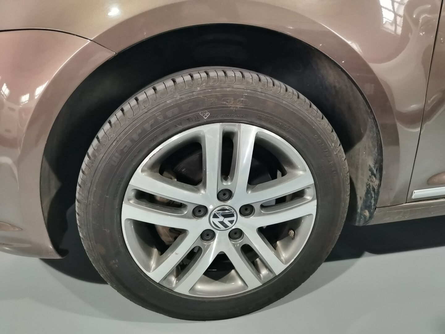 Used Volkswagen Touran 2011 1.4T DSG ZhiZhen Edition 5 Seats
