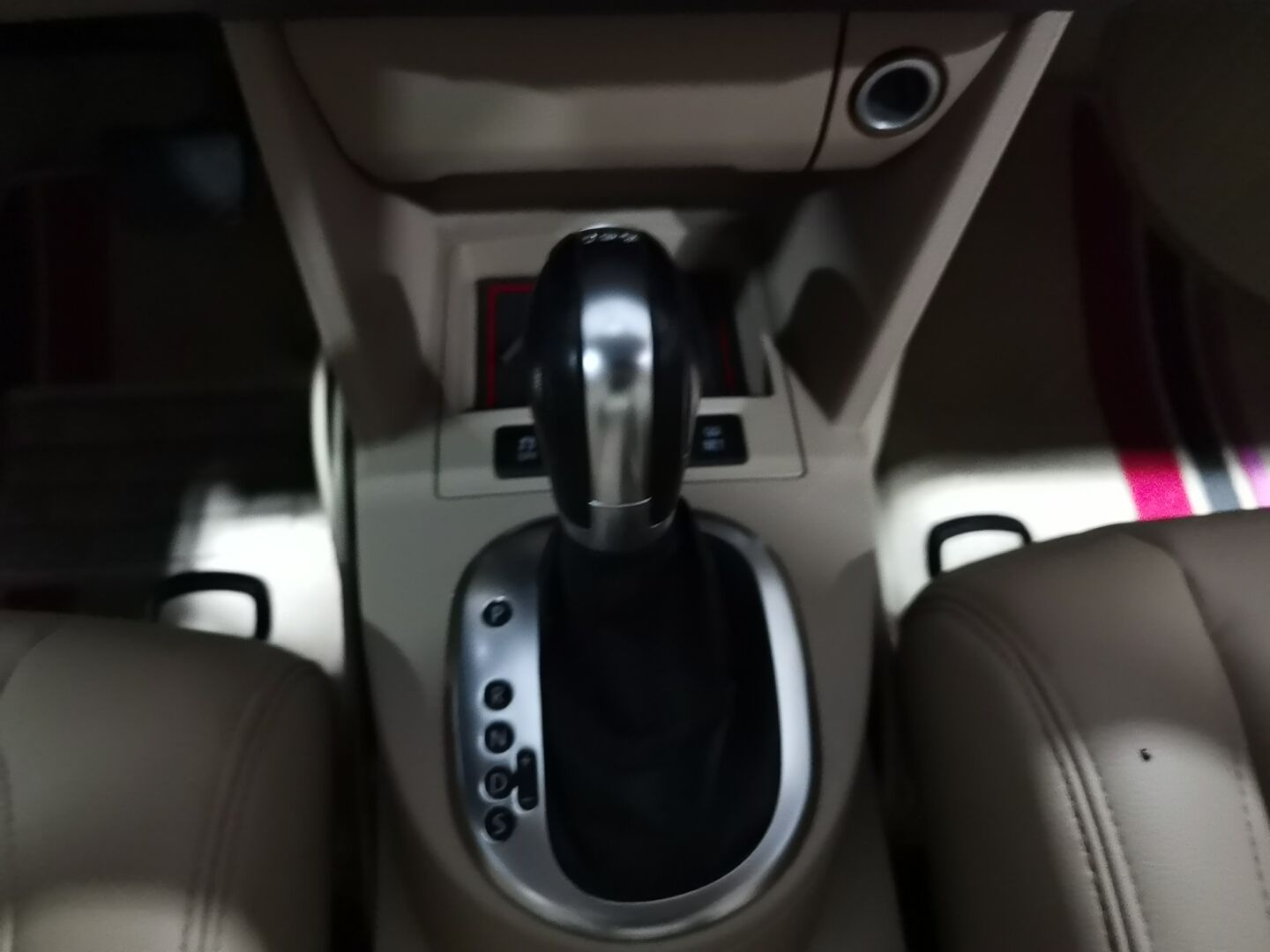 Used Volkswagen Touran 2011 1.4T DSG ZhiZhen Edition 5 Seats
