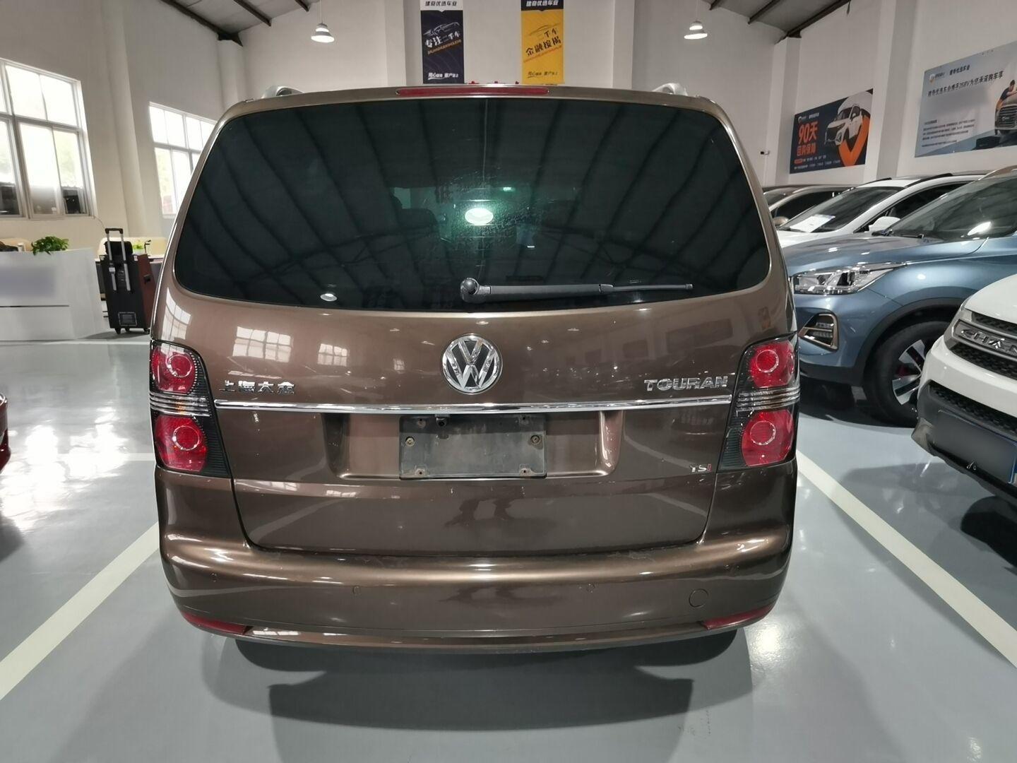 Used Volkswagen Touran 2011 1.4T DSG ZhiZhen Edition 5 Seats
