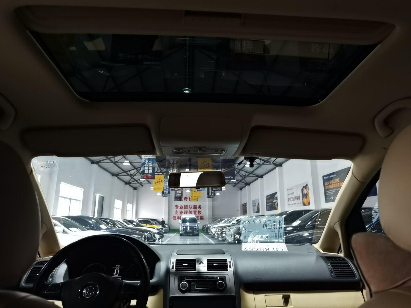 Used Volkswagen Touran 2011 1.4T DSG ZhiZhen Edition 5 Seats
