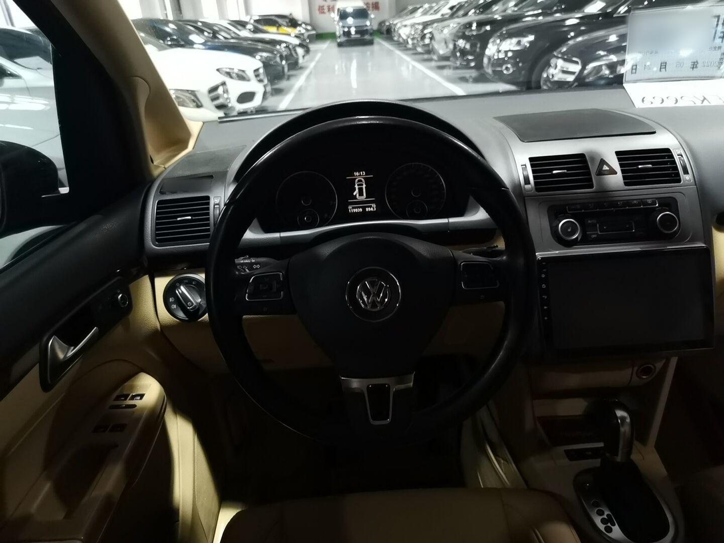 Used Volkswagen Touran 2011 1.4T DSG ZhiZhen Edition 5 Seats
